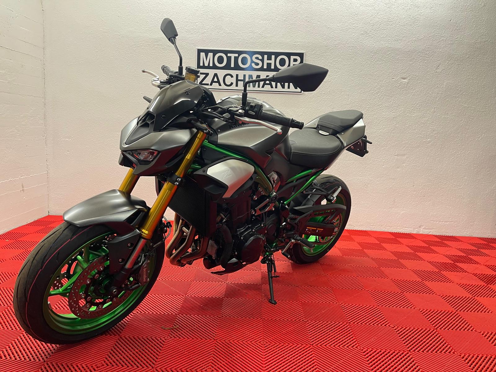 KAWASAKI Z 900 SE-image-1