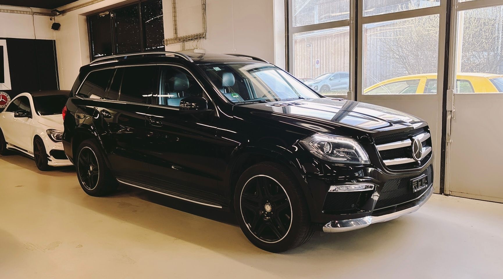 MERCEDES-BENZ GL 350 BlueTEC 4Matic 7G-TRONIC-image-6