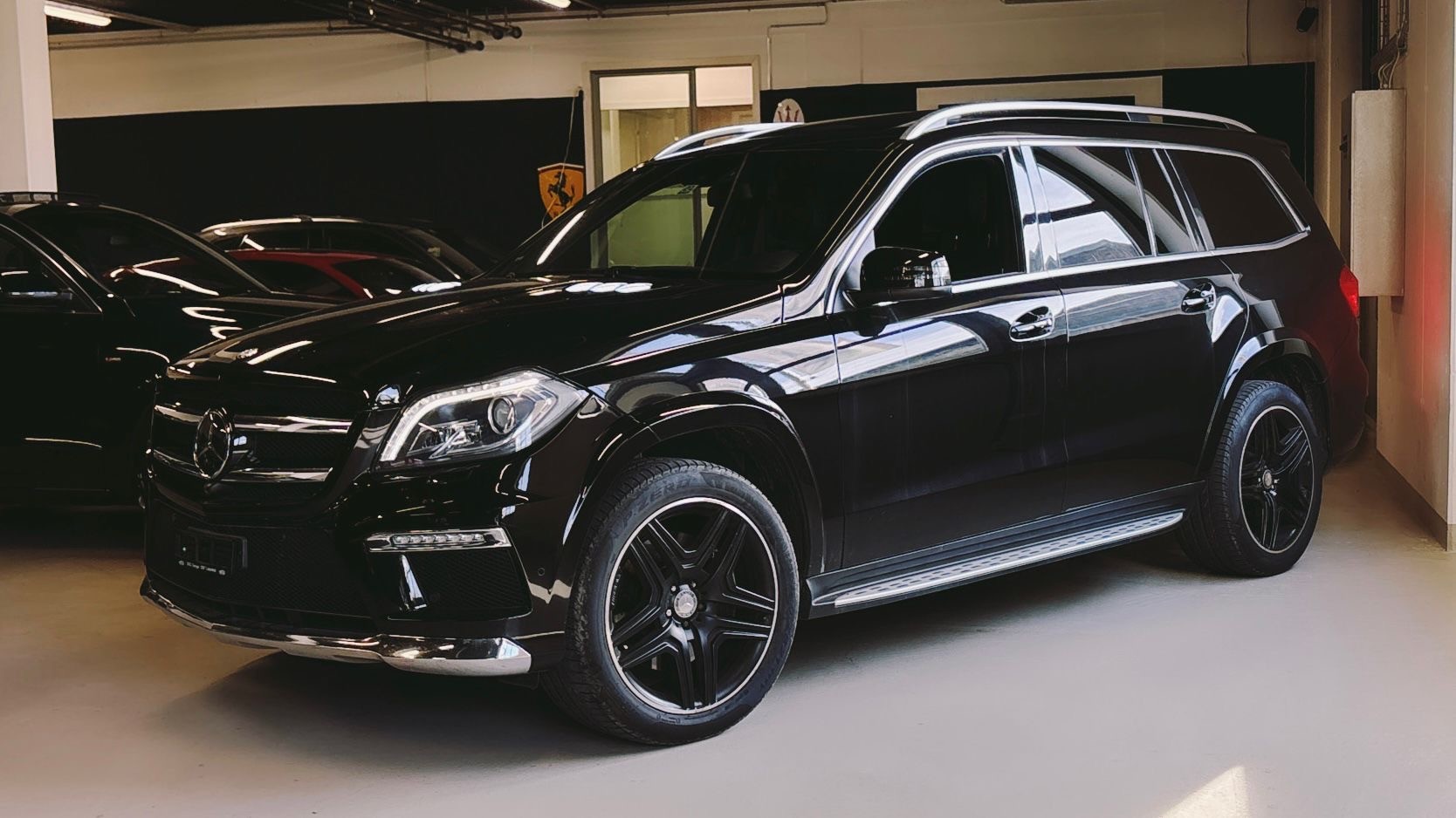 MERCEDES-BENZ GL 350 BlueTEC 4Matic 7G-TRONIC-image-4