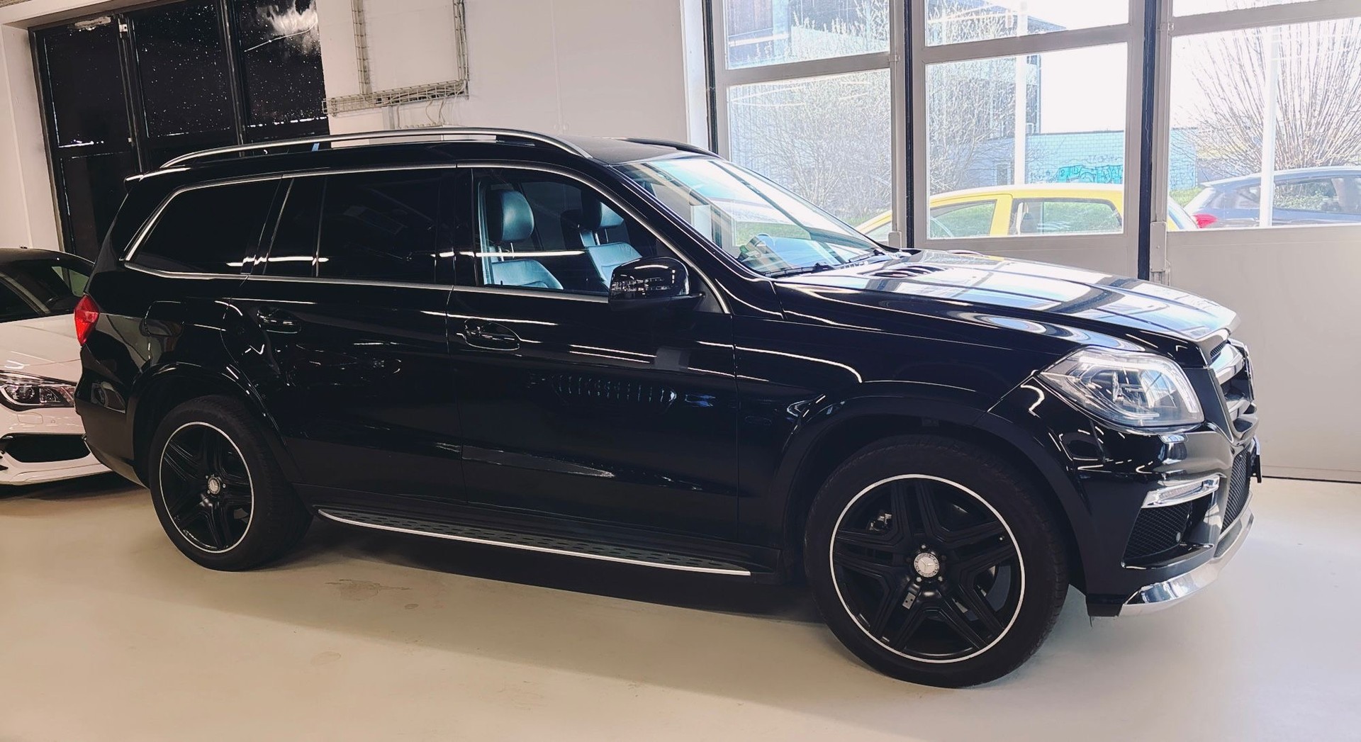 MERCEDES-BENZ GL 350 BlueTEC 4Matic 7G-TRONIC-image-3