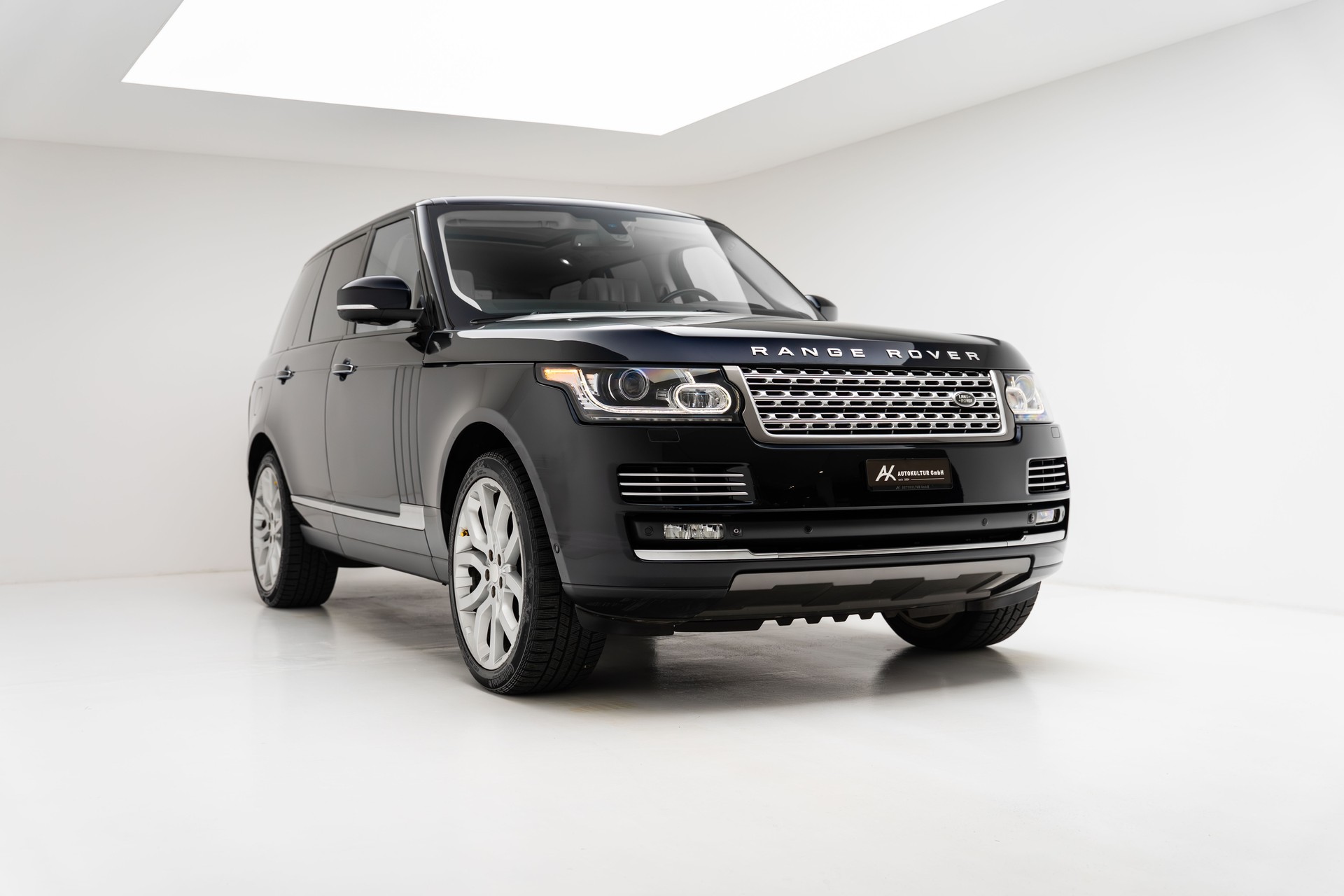 LAND ROVER Range Rover 4.4 SDV8 Autobiography-showroom-element-2