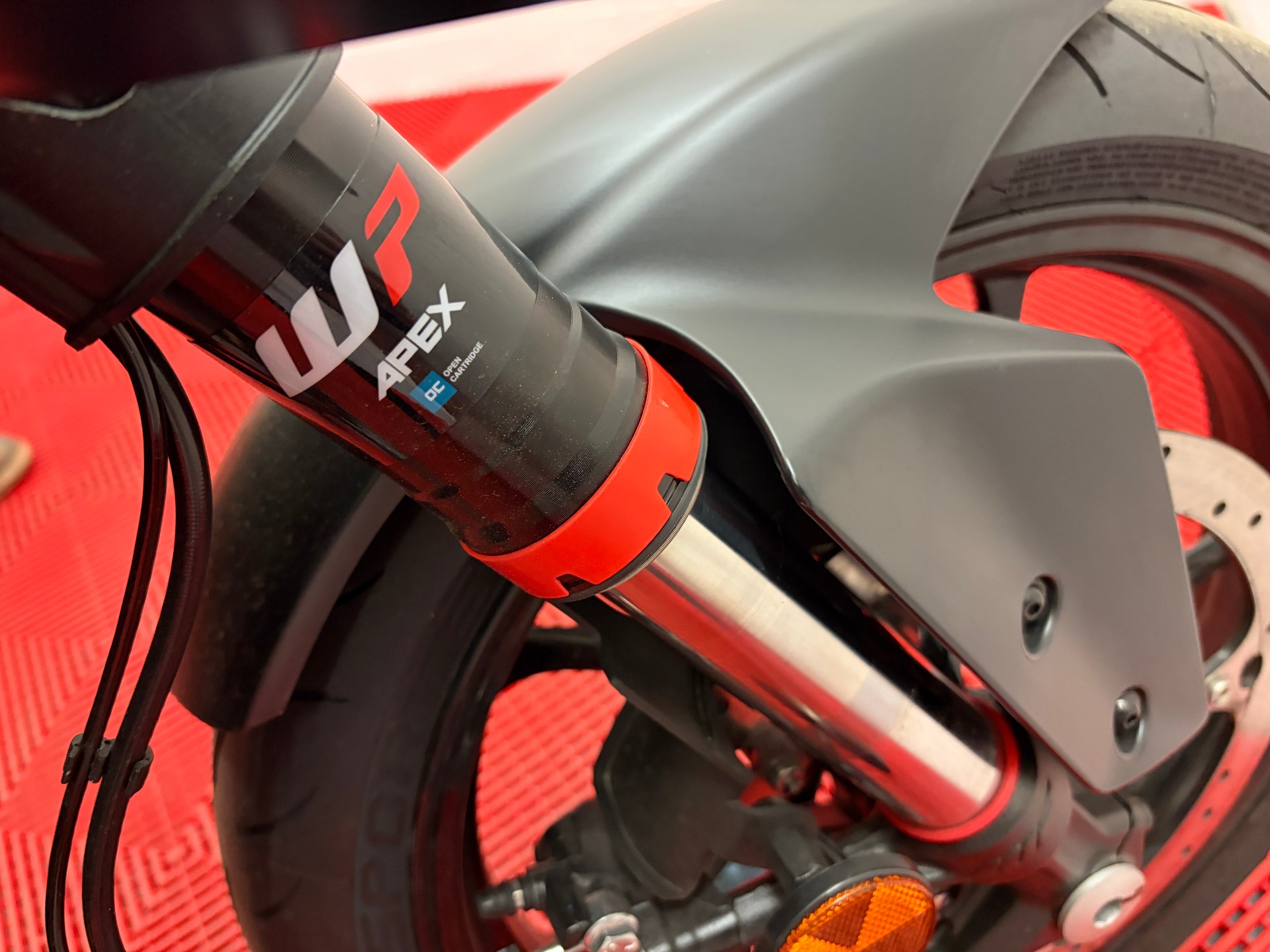 KTM 125 Duke-image-10