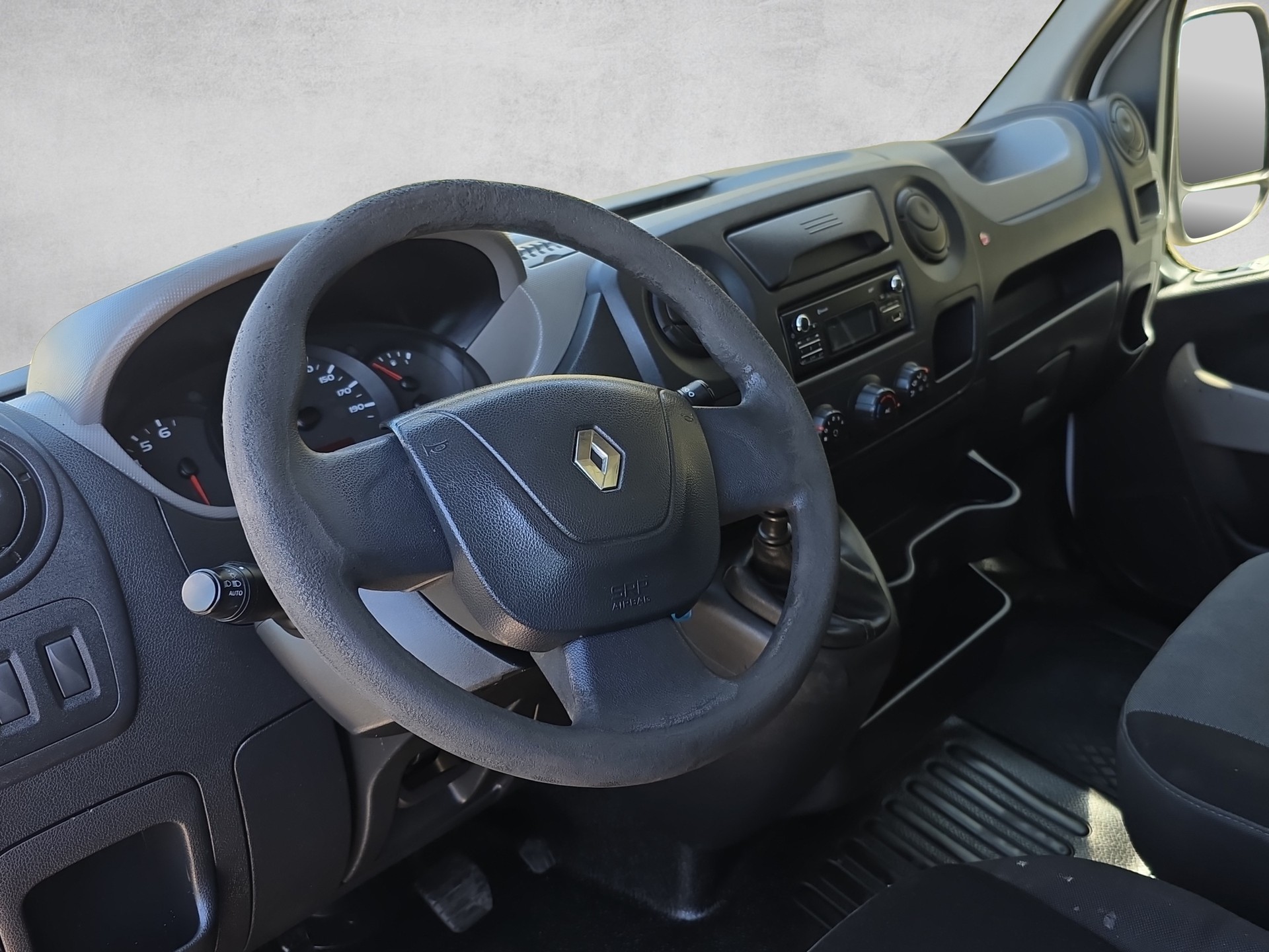 RENAULT Master T35 2.3dCi L2H2 A-image-7