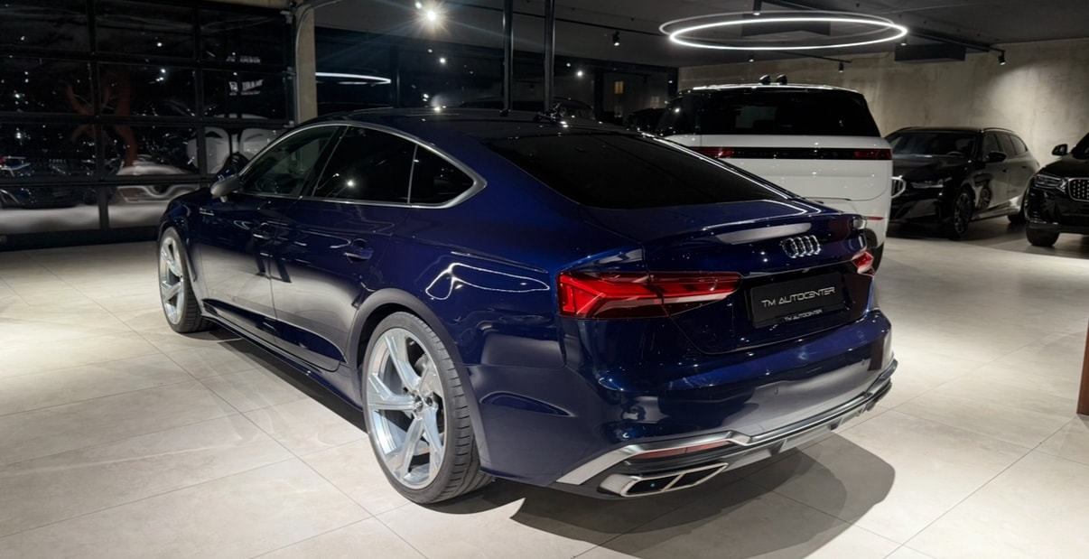 AUDI A5 Sportback 45 TFSI S-Line S-tronic quattro-image-2