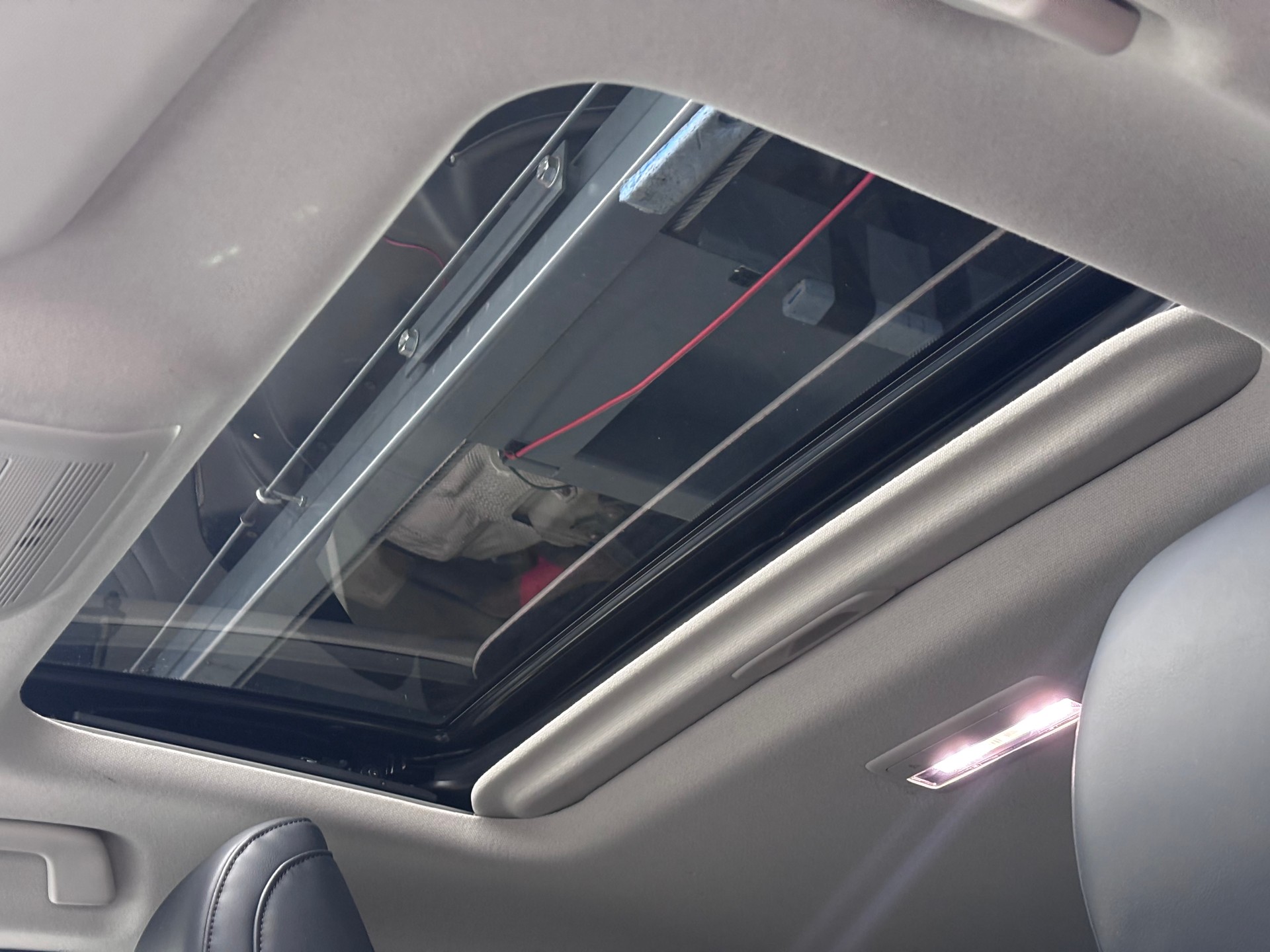 MAZDA 3 Sedan SKYACTIV-X M Hybrid 186 Revolution Automat-image-23