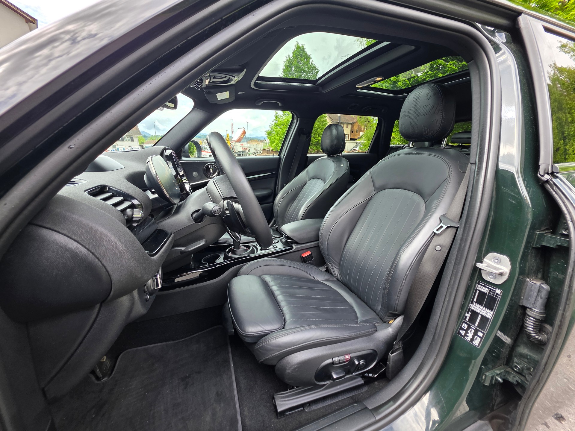 MINI Clubman Cooper John Cooper Works ALL4 Steptronic-image-18