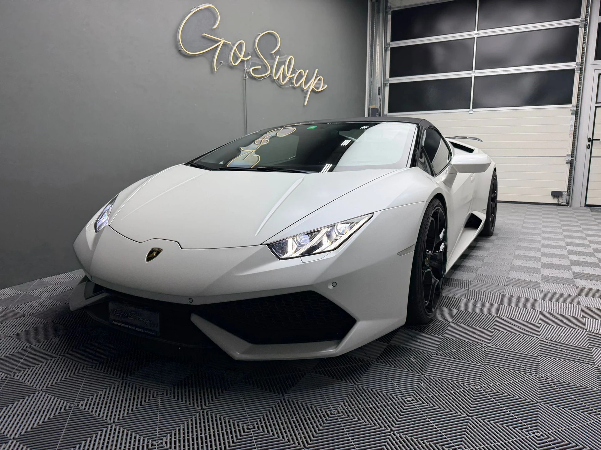 LAMBORGHINI Huracan LP610-4 Spyder DCT-image-9