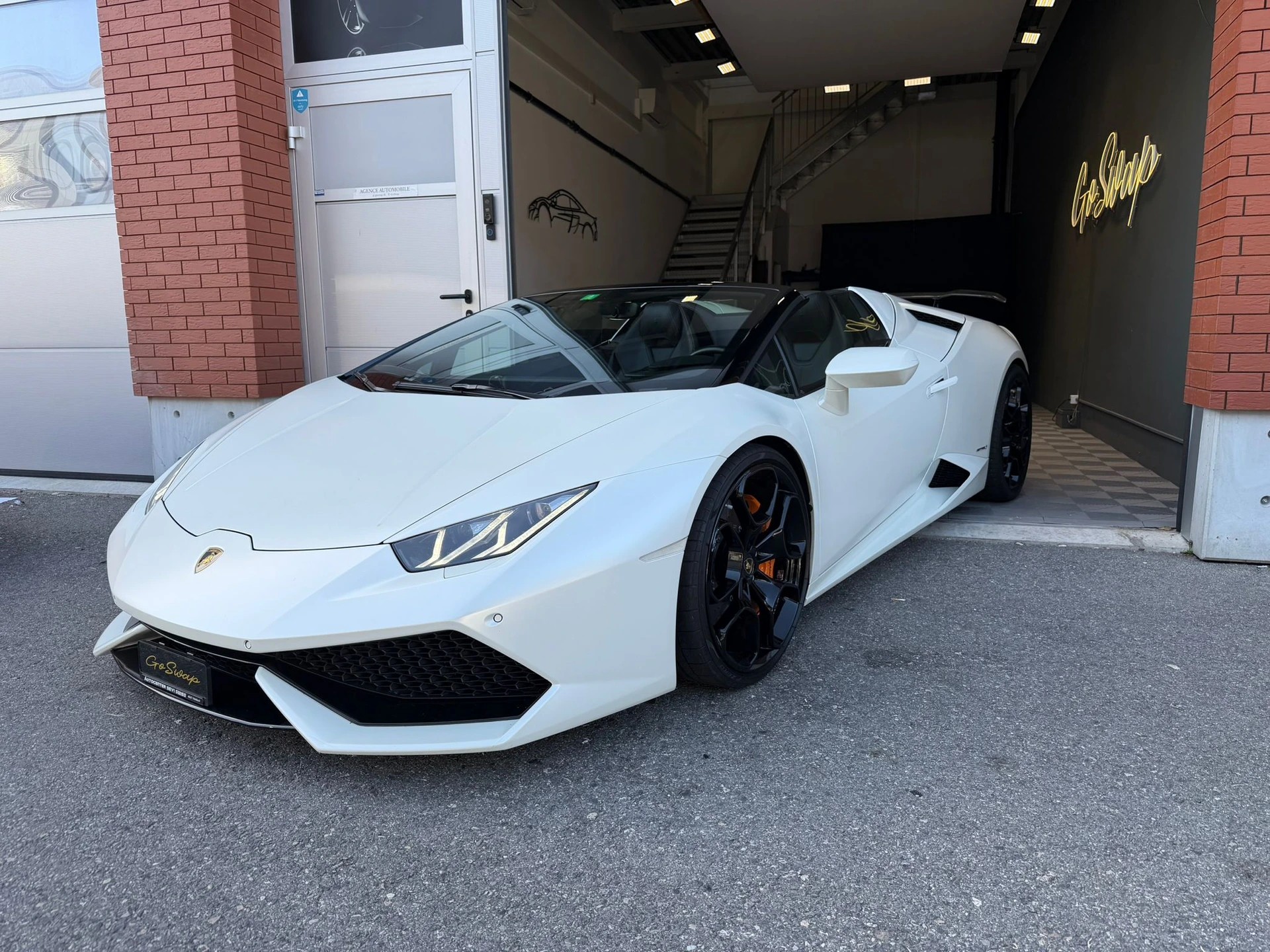 LAMBORGHINI Huracan LP610-4 Spyder DCT-image-10