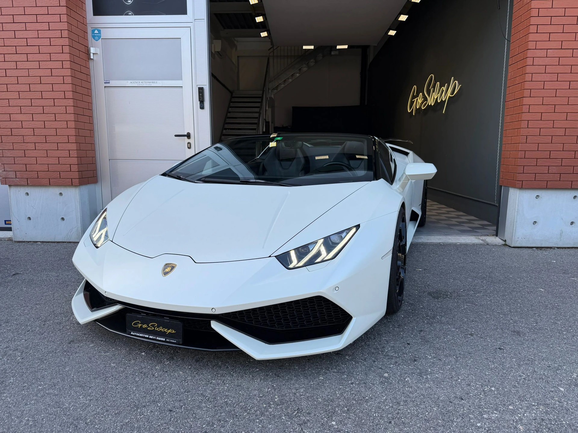 LAMBORGHINI Huracan LP610-4 Spyder DCT-image-11