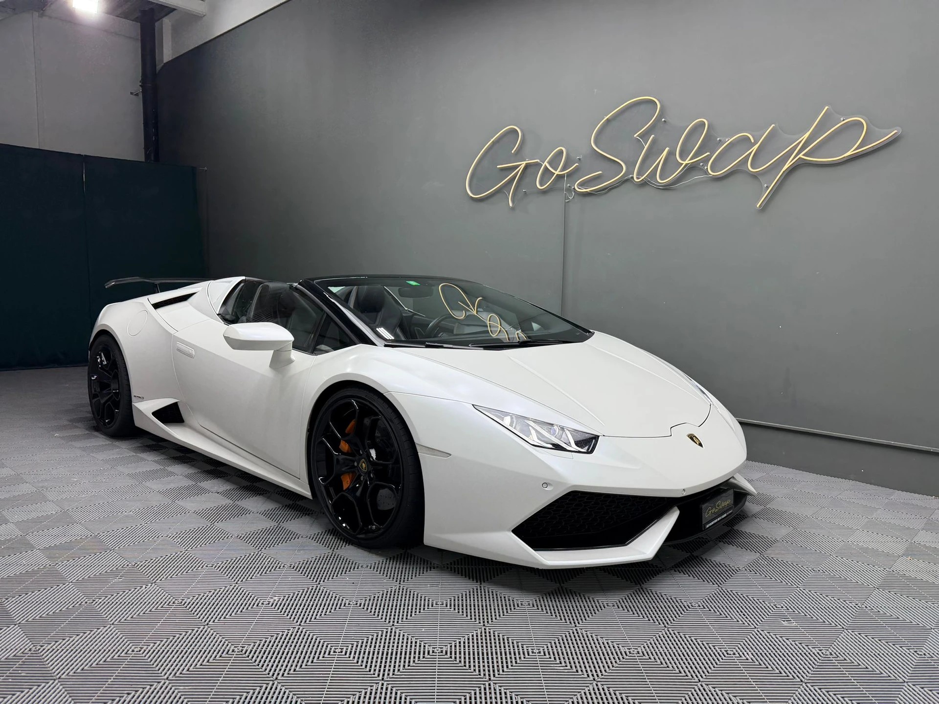 LAMBORGHINI Huracan LP610-4 Spyder DCT
