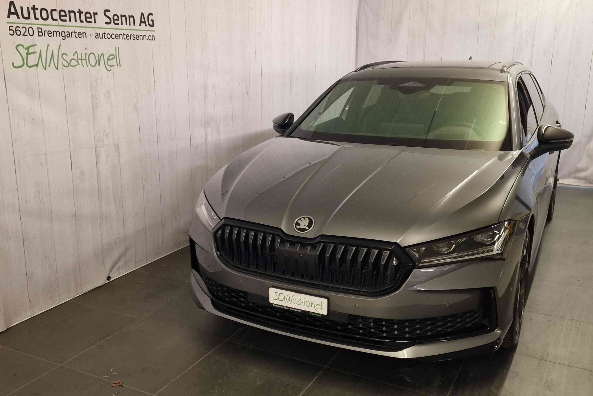 SKODA Superb Combi 1.5 TSI PHEV Sportline DSG-showroom-element-1