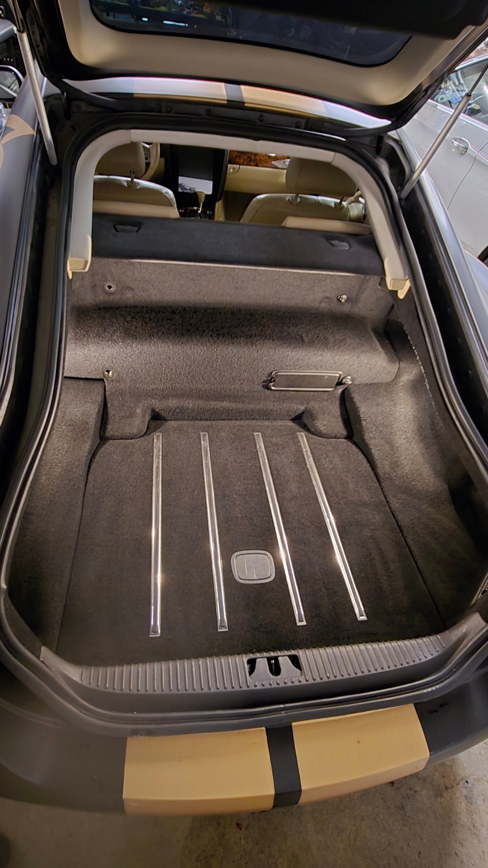 JAGUAR 4.2 V8-image-6