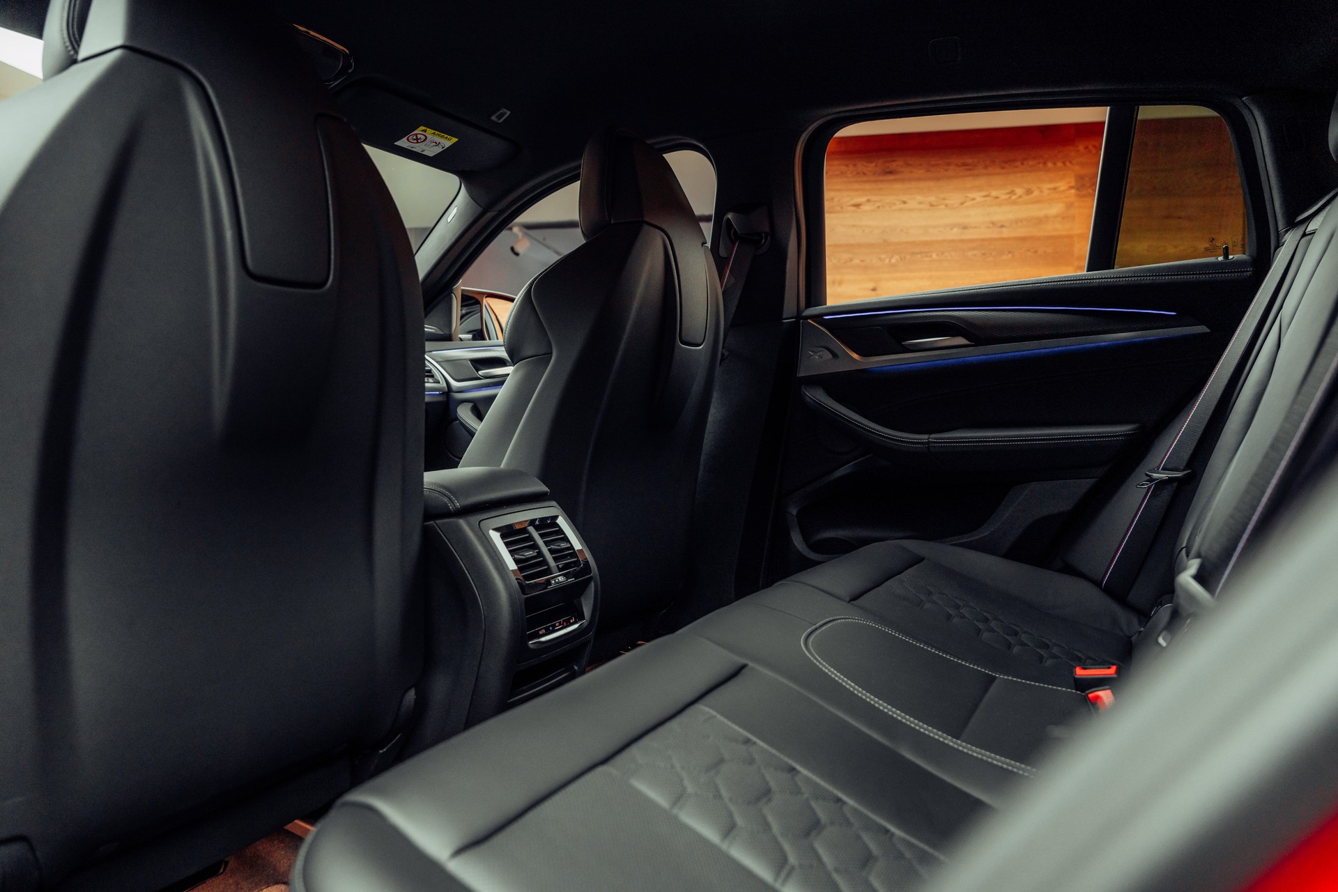BMW X4M xDrive Competition Steptronic-image-8