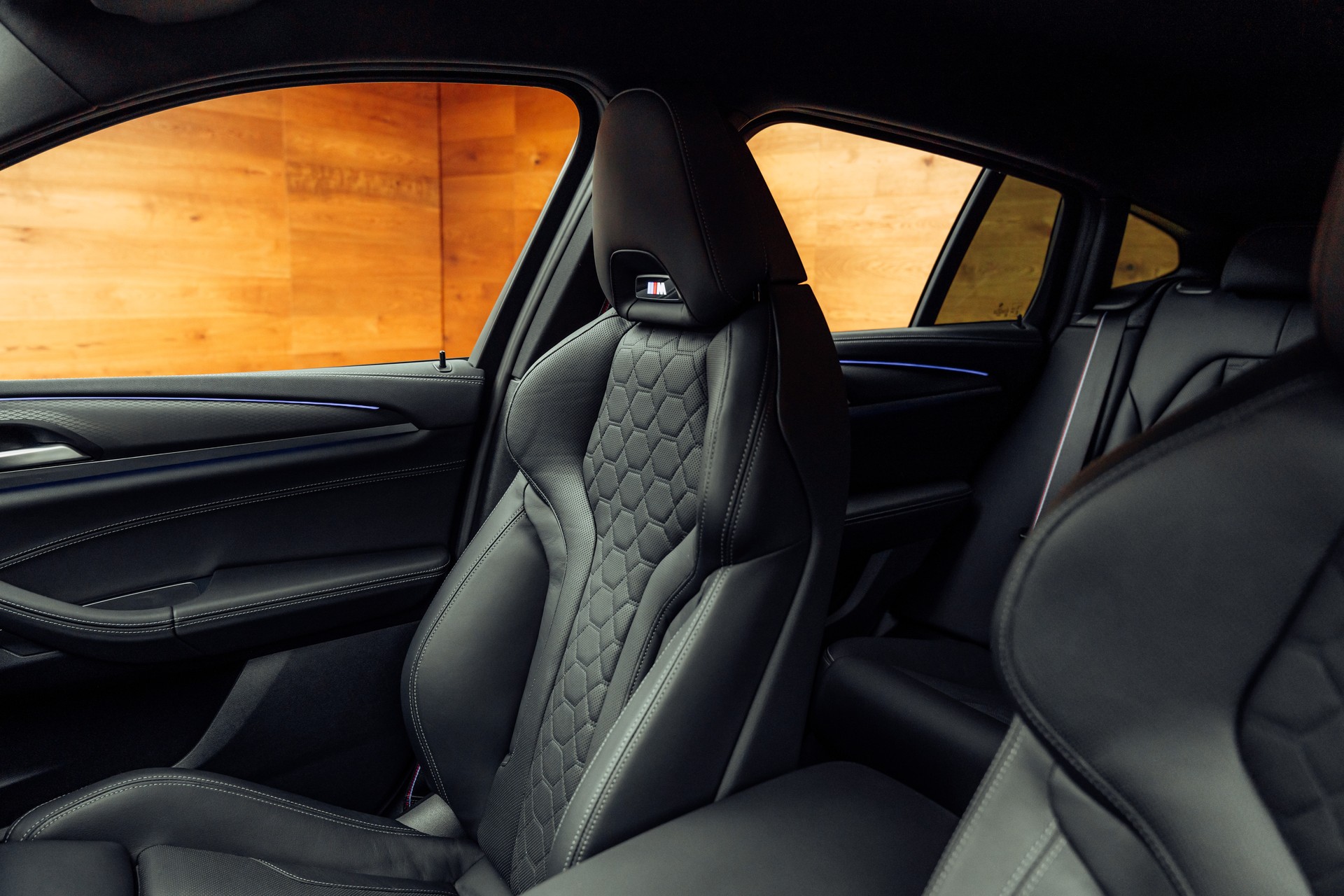 BMW X4M xDrive Competition Steptronic-image-6