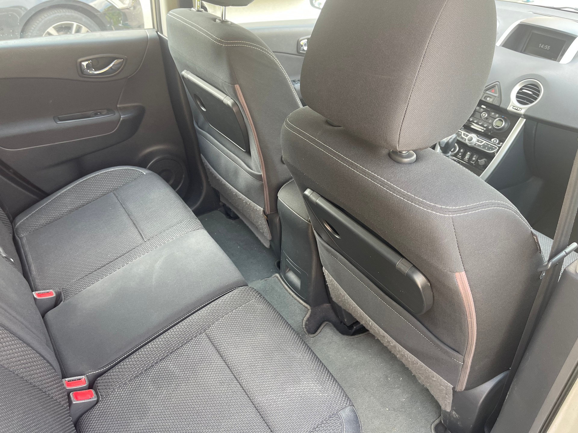 RENAULT Koleos 2.5 Dynamique 4x4-image-13