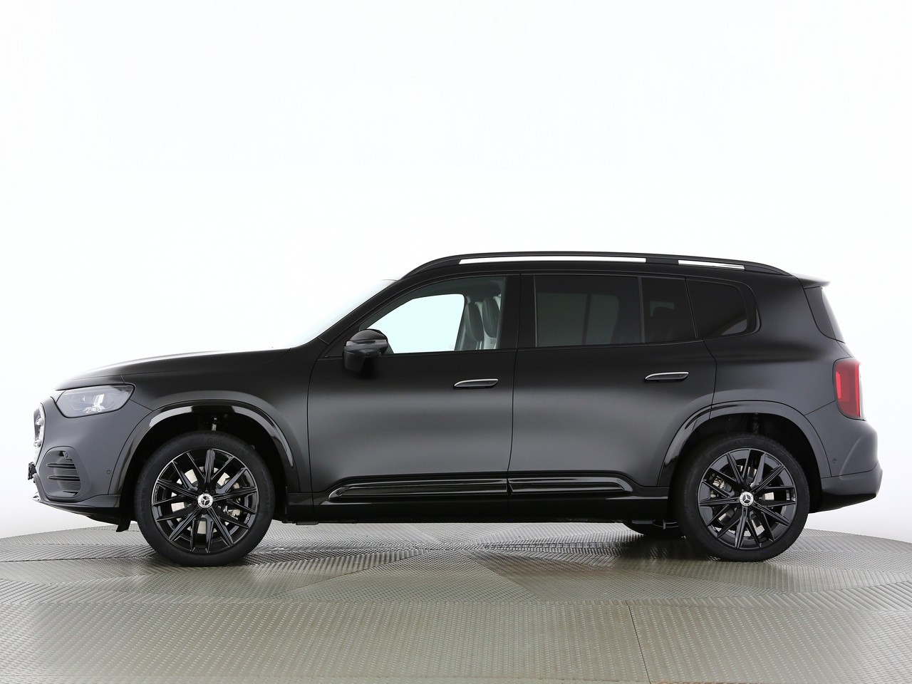 MERCEDES-BENZ GLB 350 85kWh EQ 4 Matic-showroom-element-2