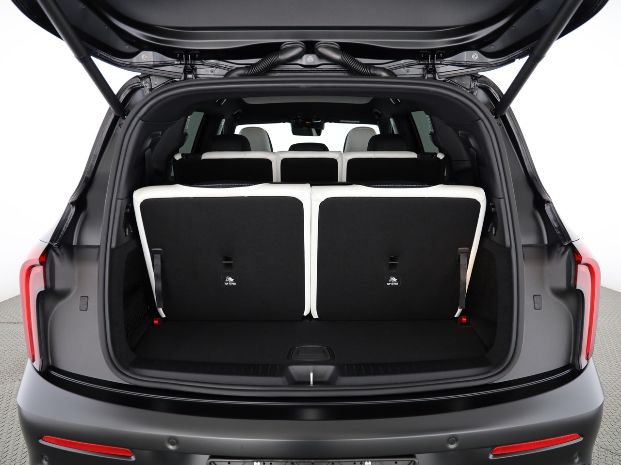 MERCEDES-BENZ GLB 350 85kWh EQ 4 Matic-image-21