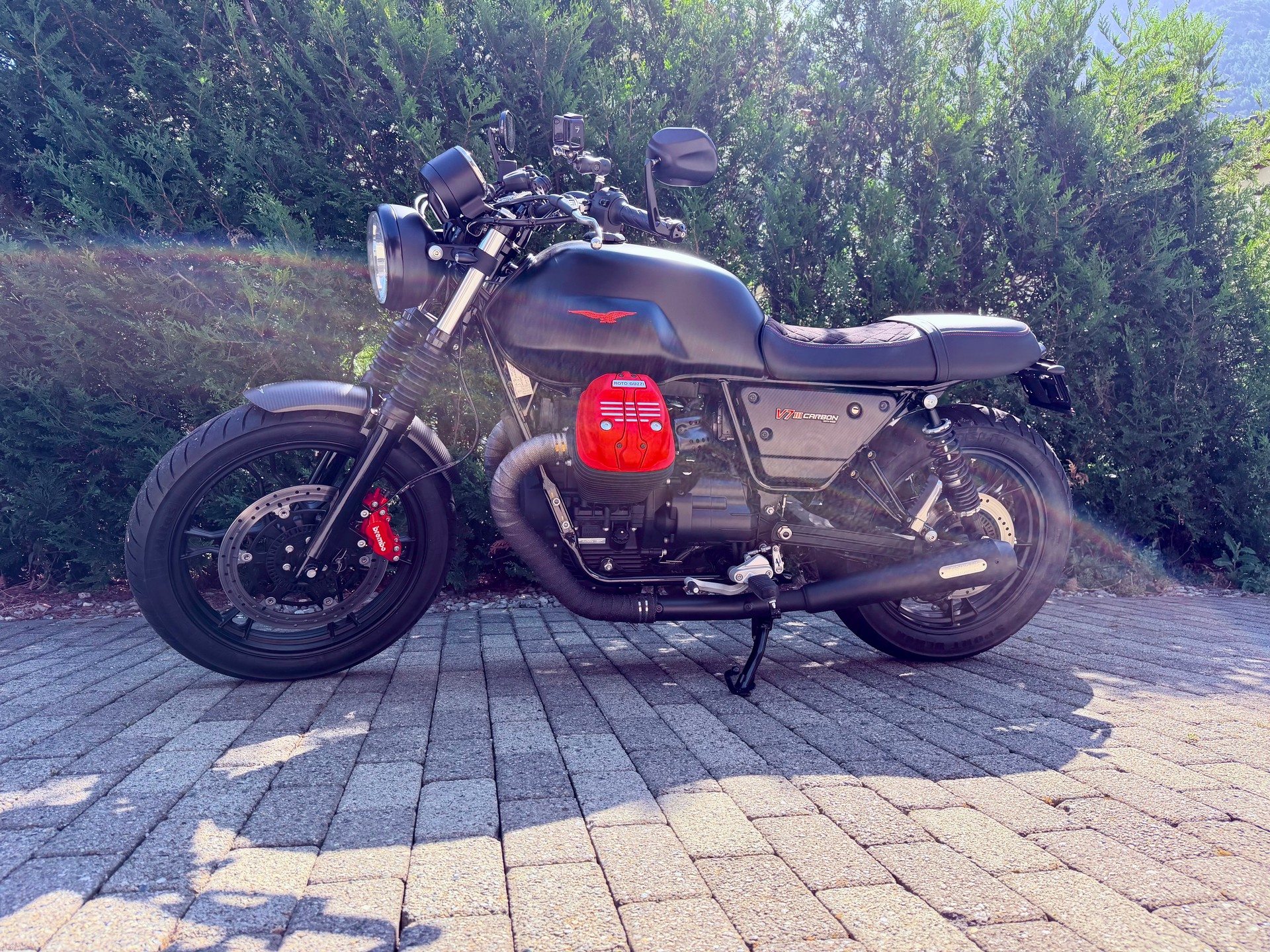MOTO GUZZI V7 III Carbon 750 ABS-image-15