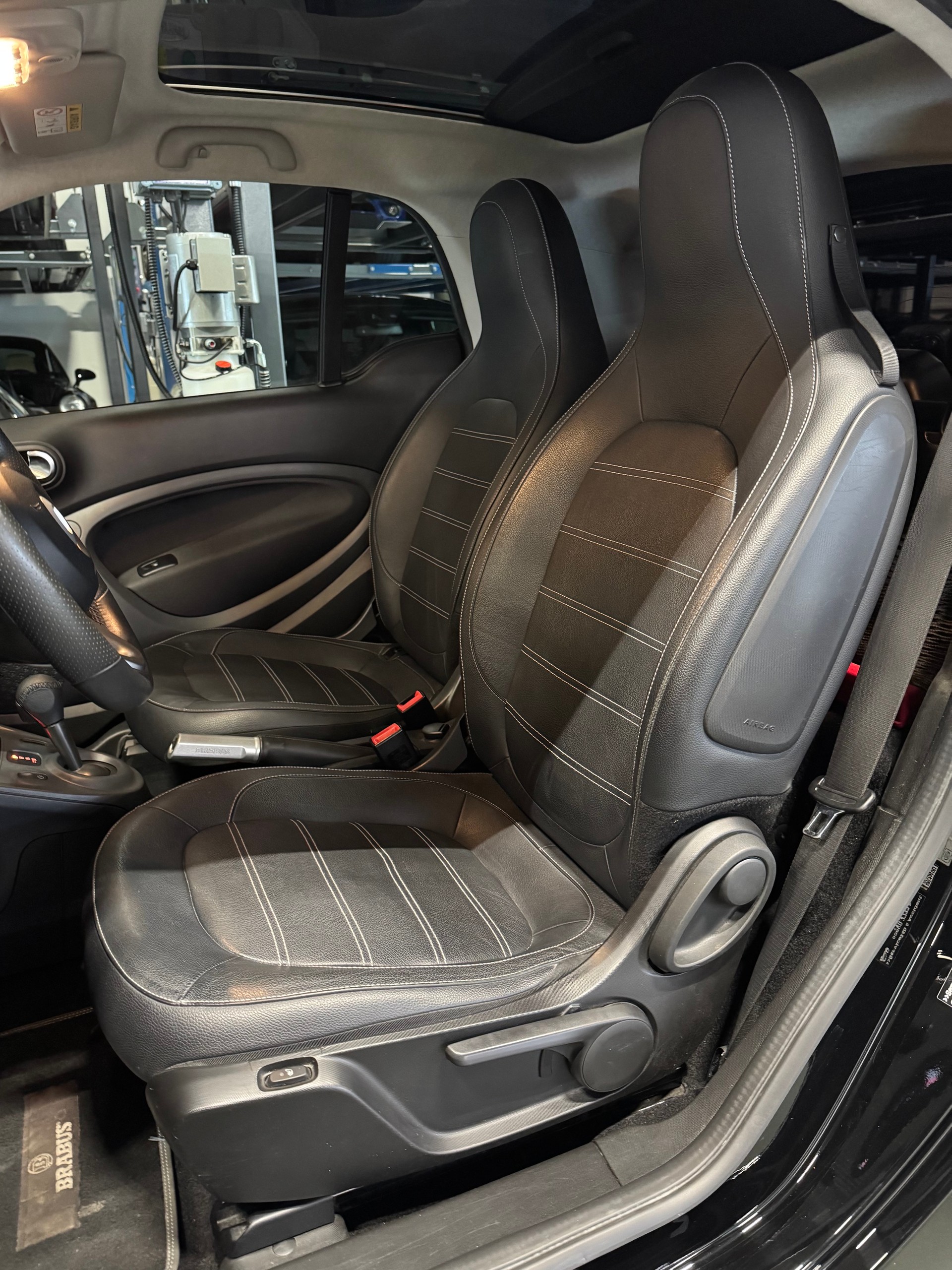 SMART fortwo prime twinmatic *brabus ed.*-image-8