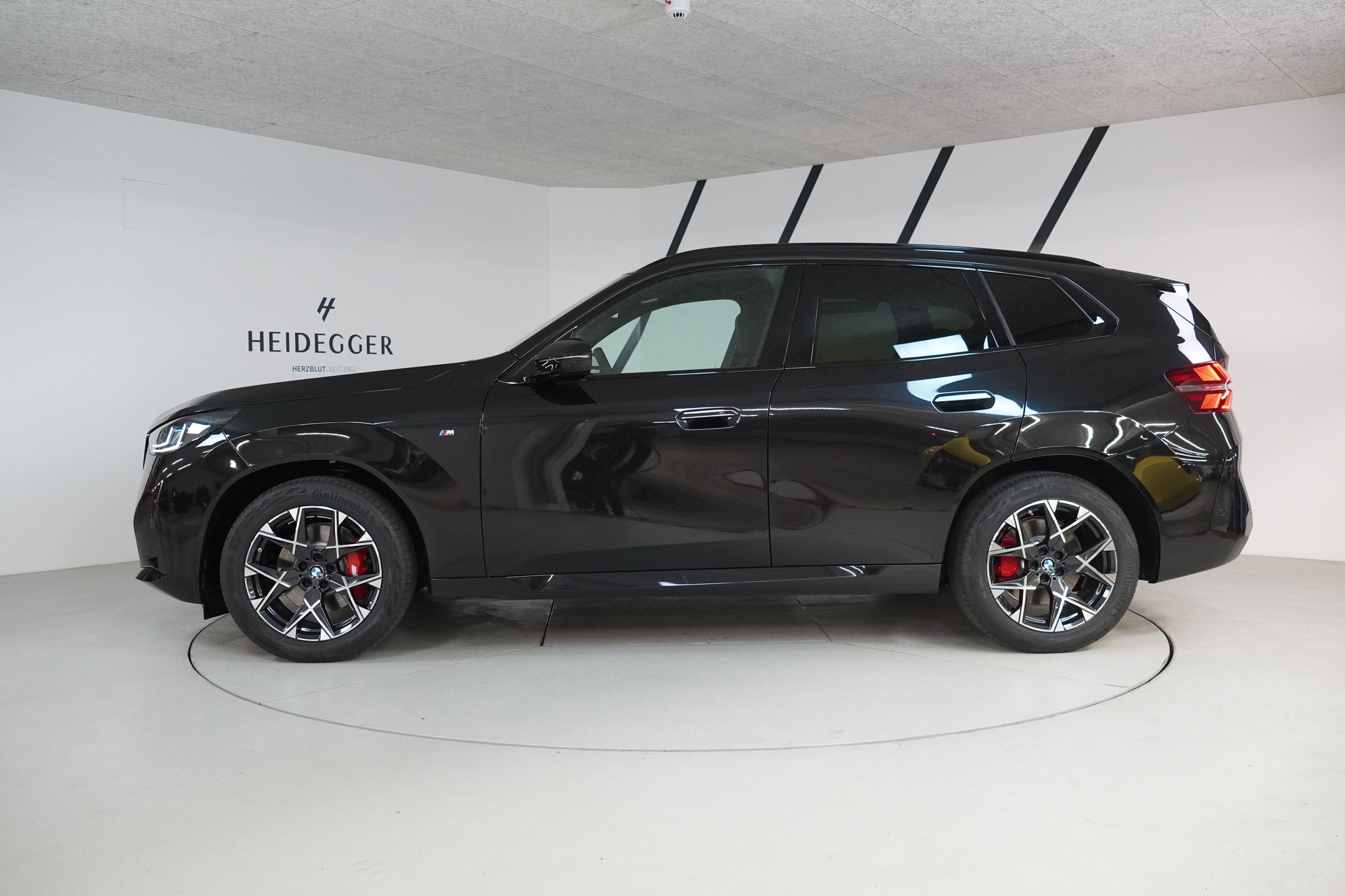 BMW X3 xDrive 48V 20d M Sport Pro-showroom-element-3