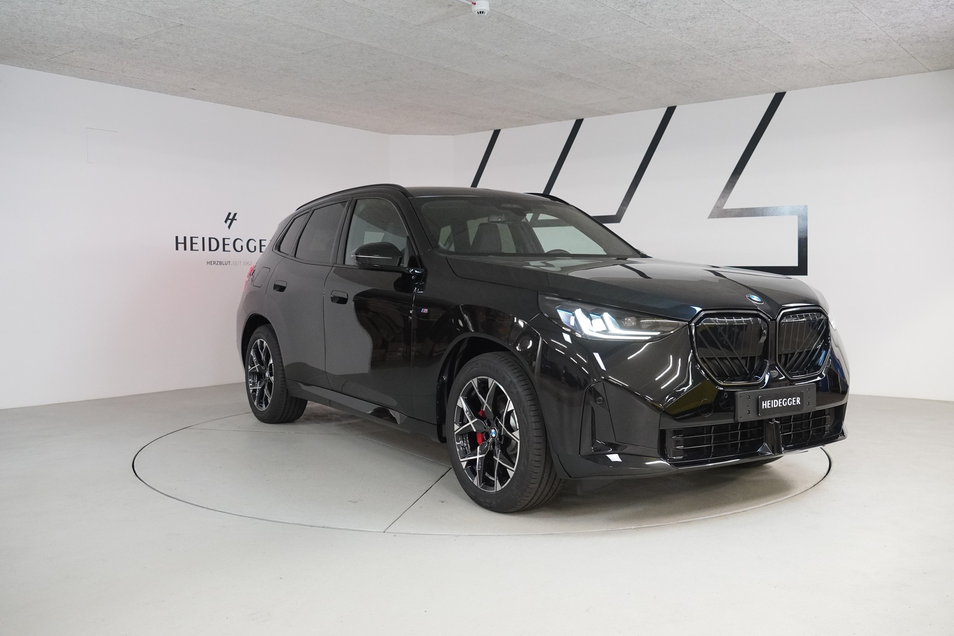 BMW X3 xDrive 48V 20d M Sport Pro-showroom-element-2