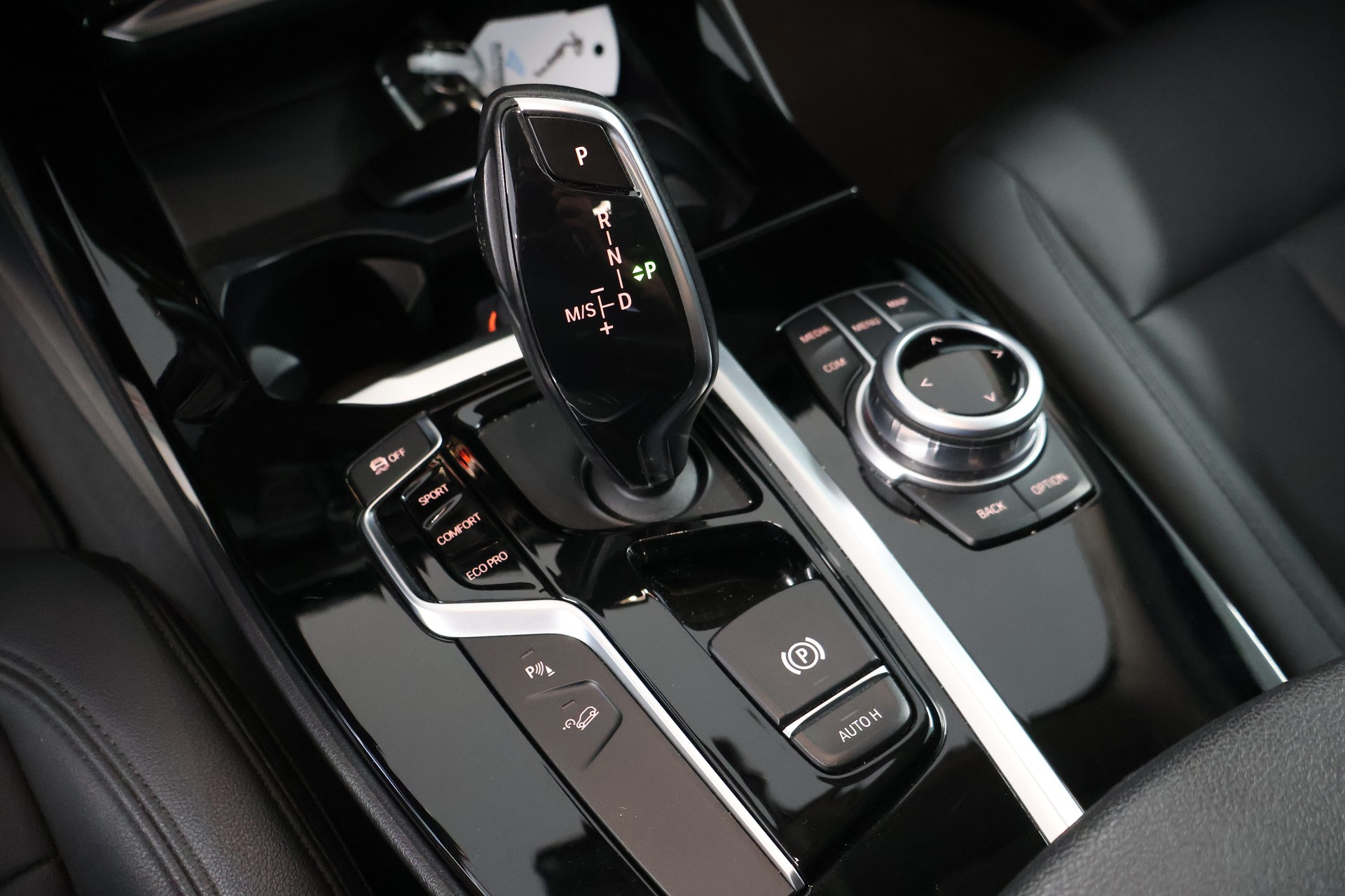 BMW X3 xDrive 30i Steptronic-image-21