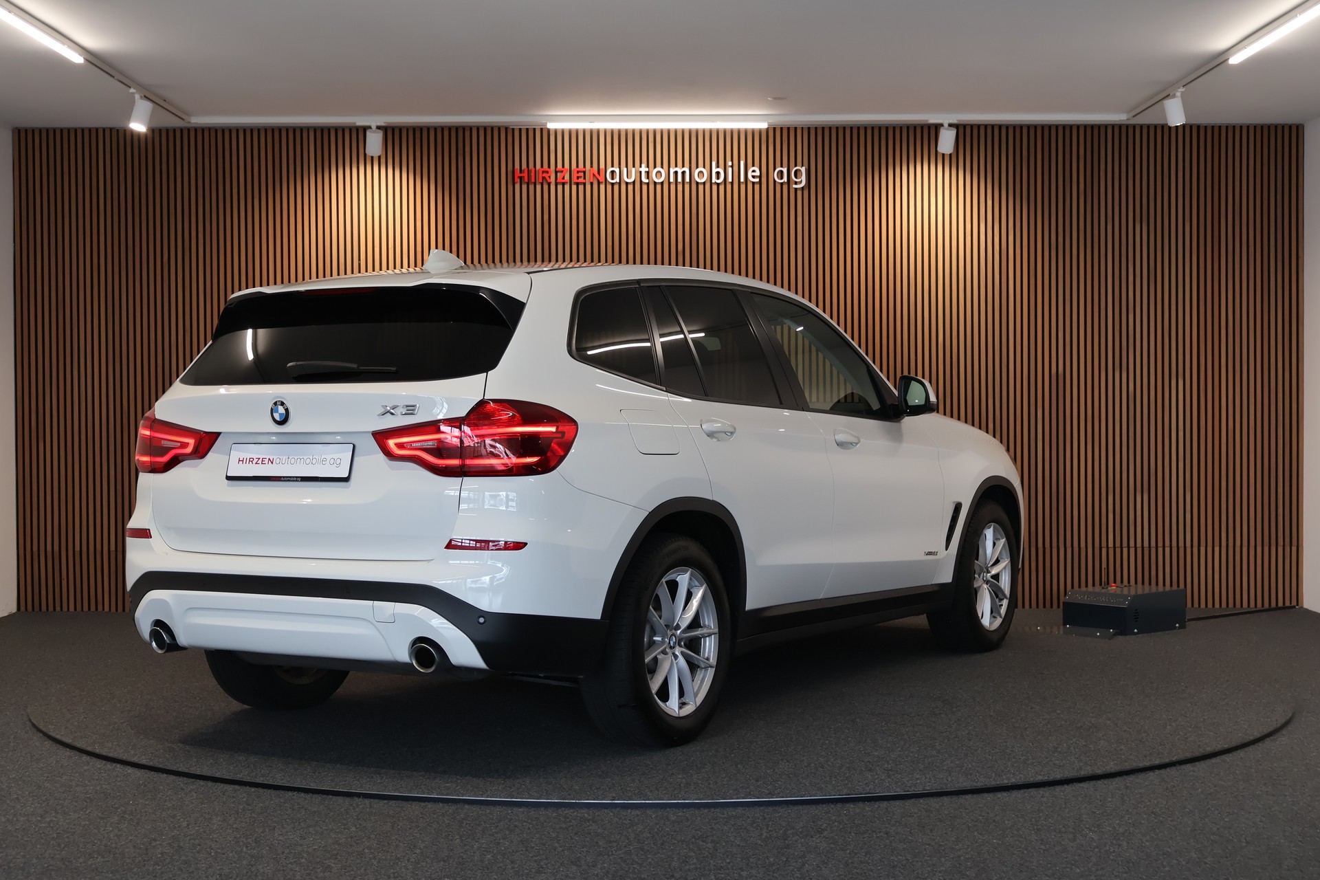 BMW X3 xDrive 30i Steptronic-image-4