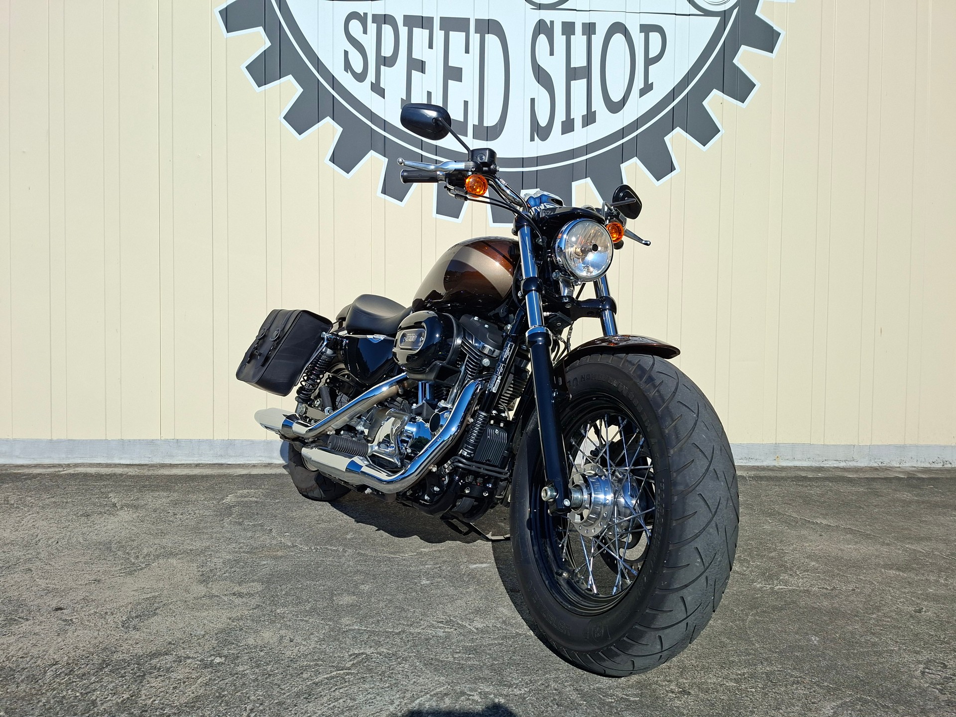 HARLEY-DAVIDSON XL 1200 C Sportster Custom ABS-image-1
