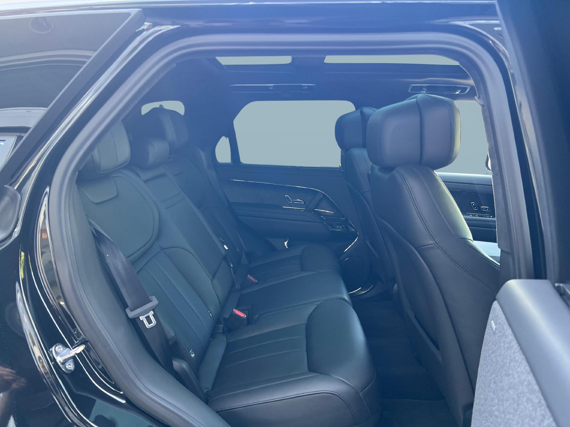 LAND ROVER Range Rover Sport 3.0 I6 P550e Autobiography-image-10