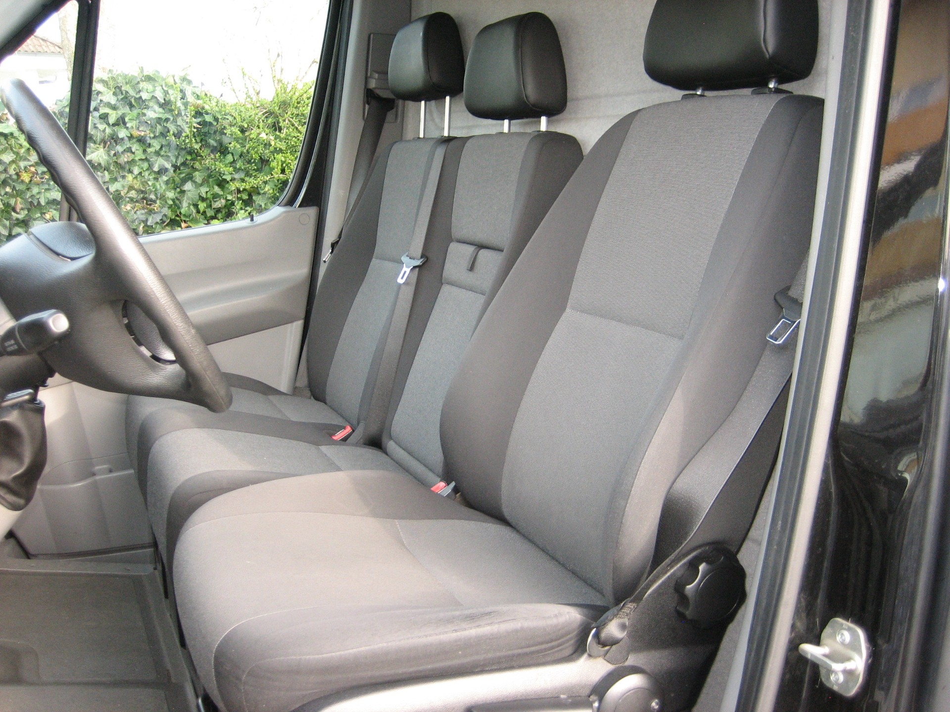 VW Crafter 35L 2.0 BiTDI CR lang-image-3