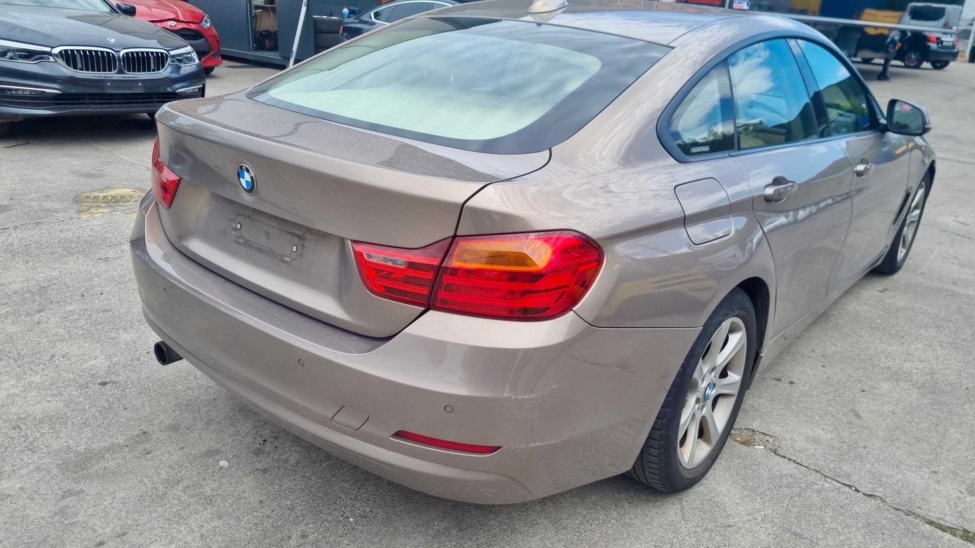 BMW 420i Gran Coupé Steptronic-image-5