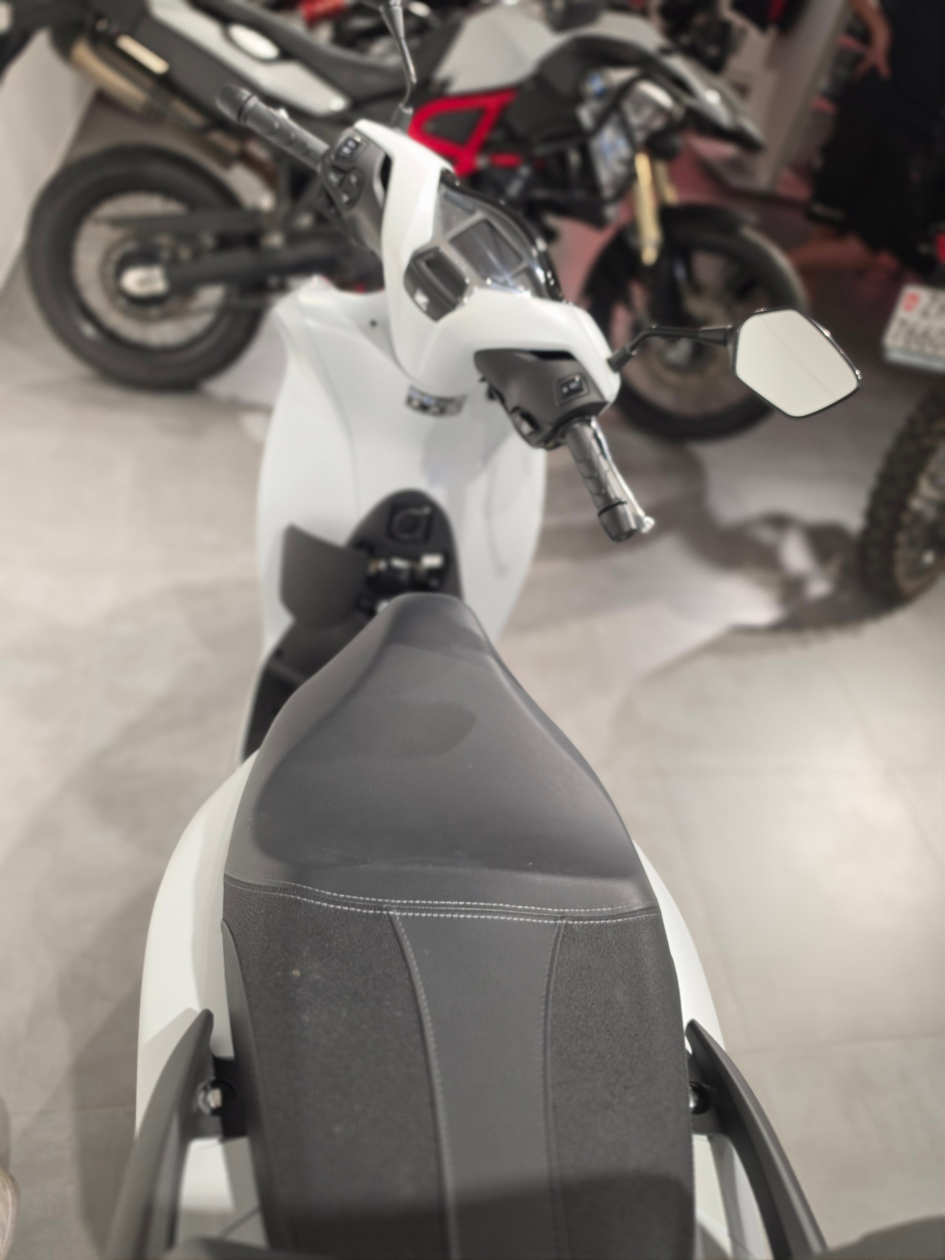 HONDA SH 125 +-image-6