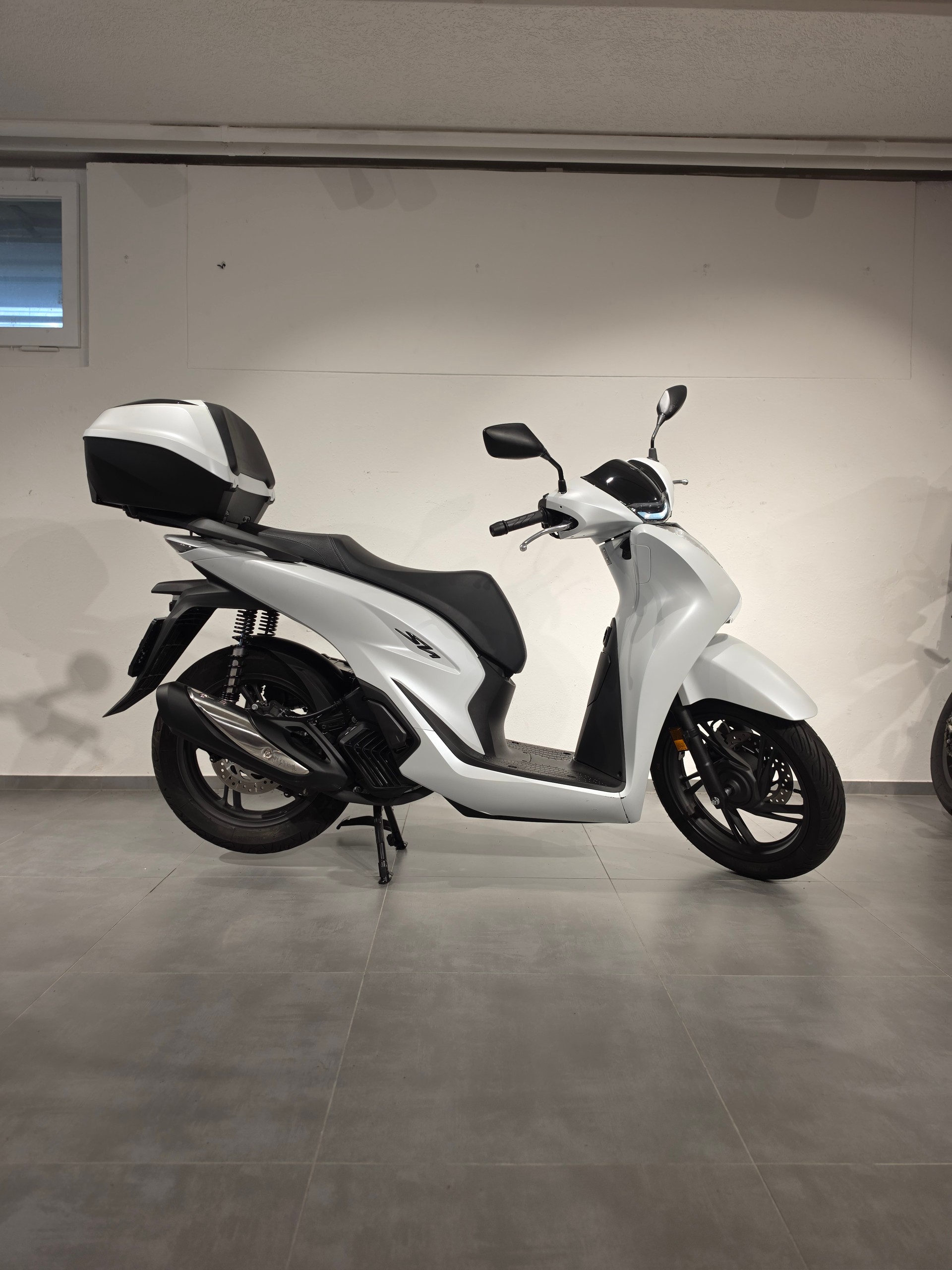 HONDA SH 125 +-image-0