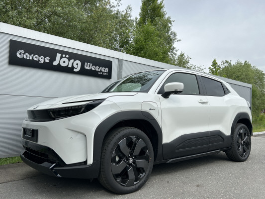TOYOTA Urban Cr.61kWh Prem. AWD