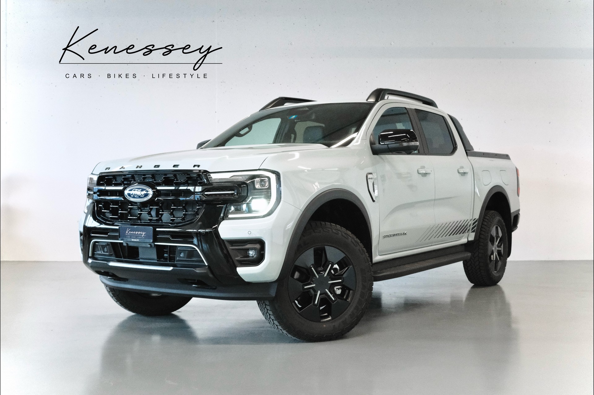 FORD RANGER STORMTRAK SONDERMODELL | DOPPELKABINE | ALLRAD | 10-GANG AUTOMATIK | PLUGIN-HYBRID