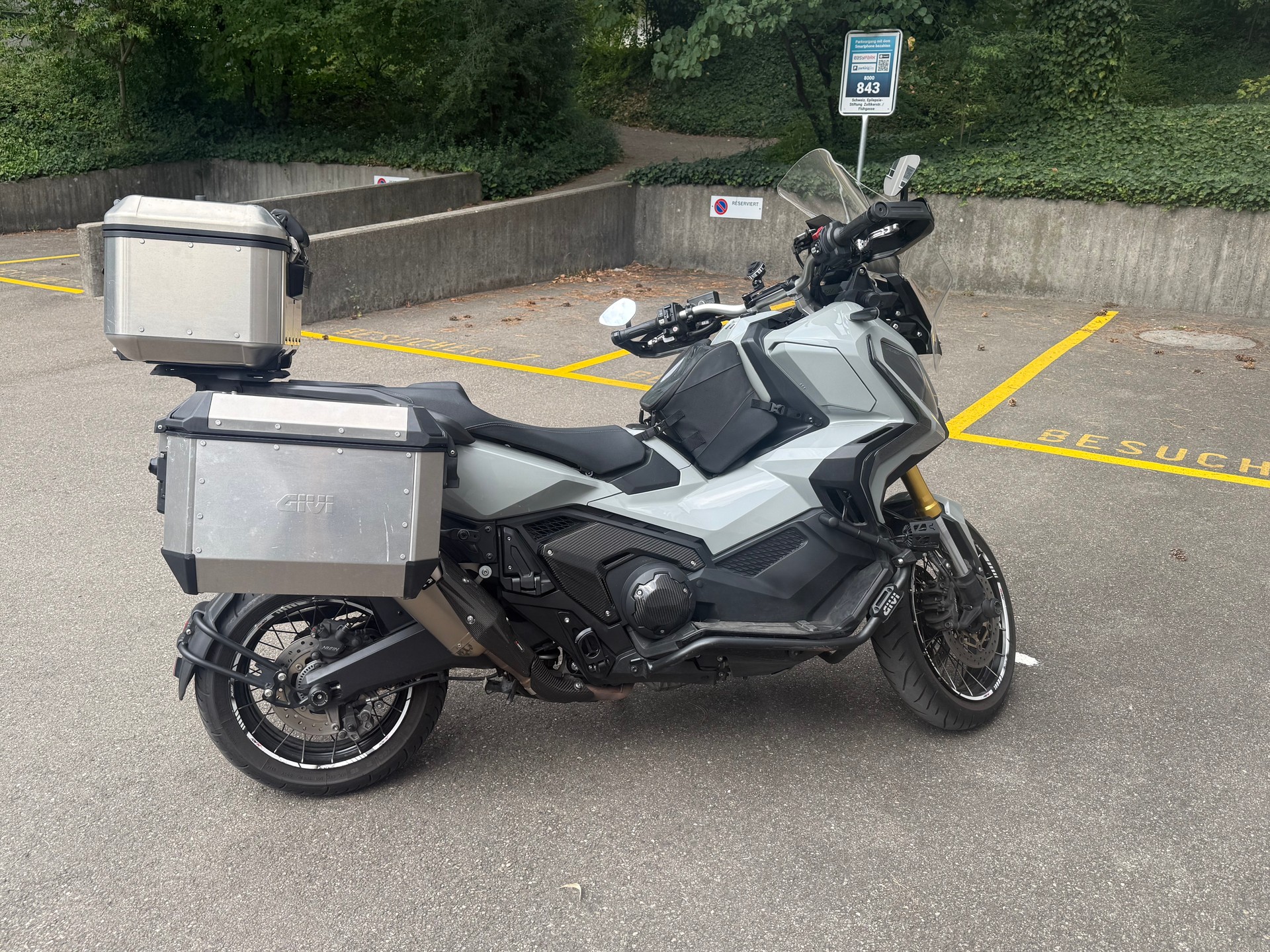 HONDA X-ADV 750 (35kW)-image-7