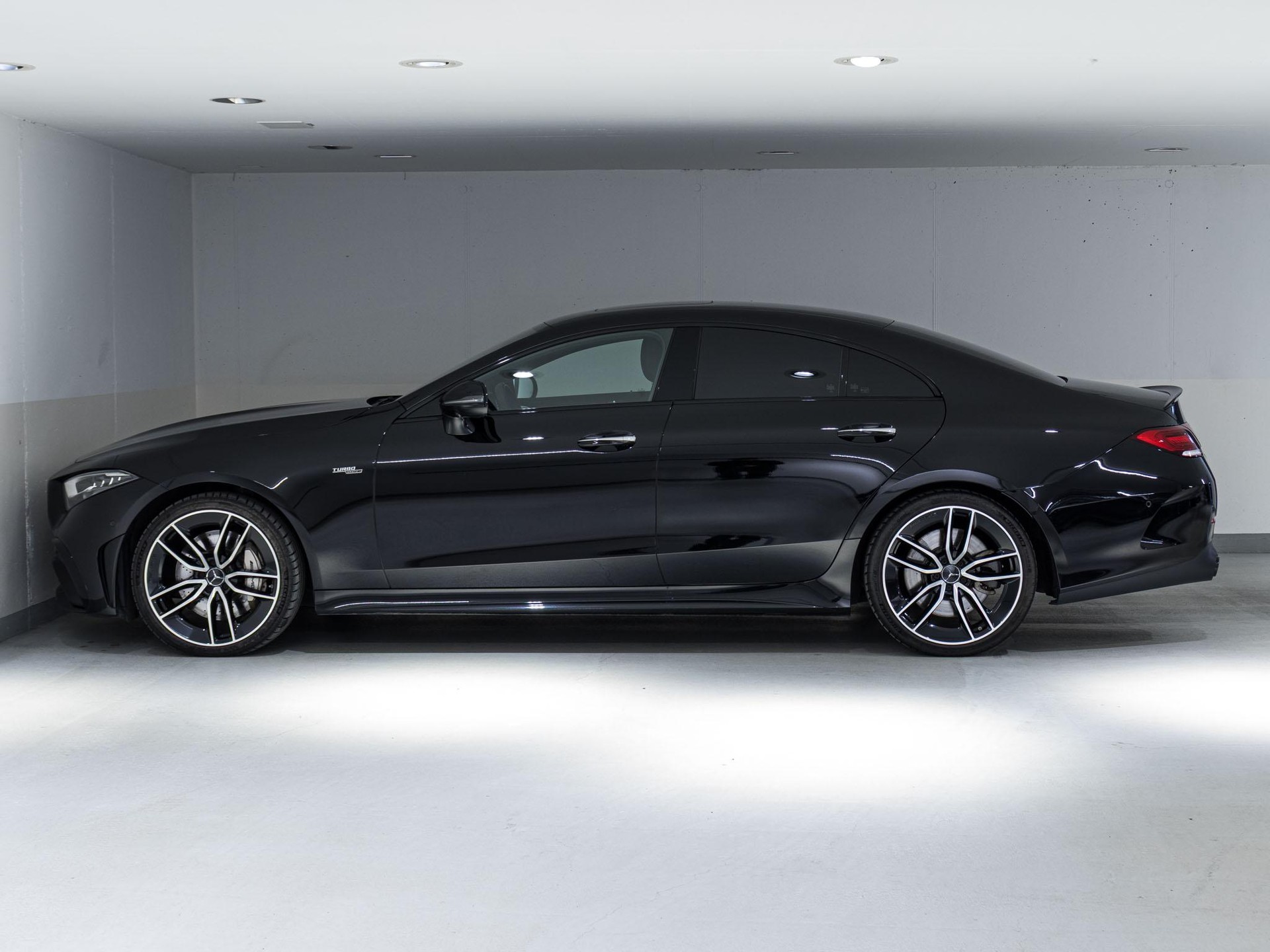 MERCEDES-BENZ CLS 53 AMG 4matic+-image-4