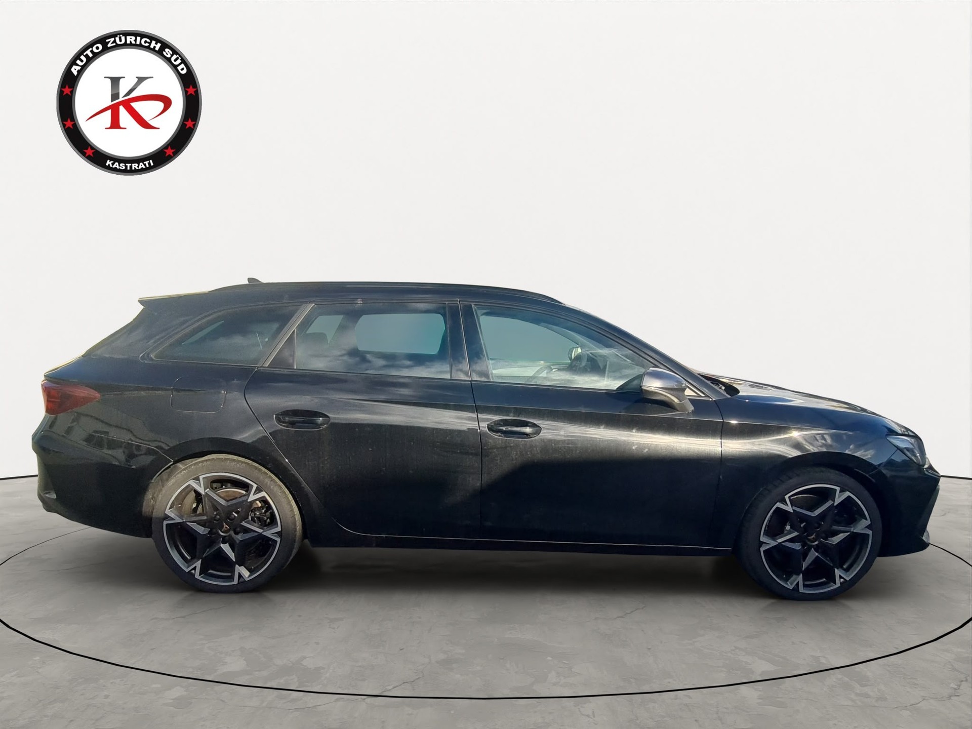 CUPRA LEON ST 2.0 TSI VZ DSG 4Drive-image-6