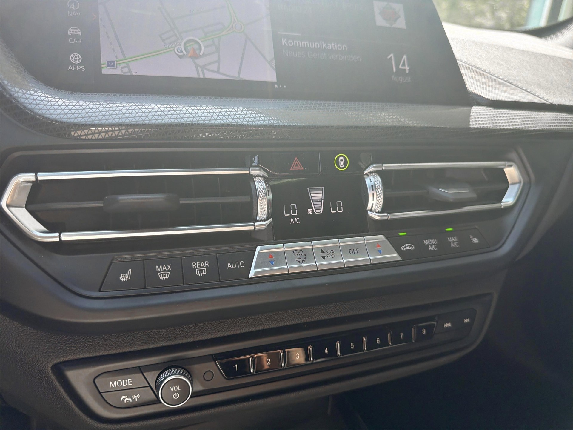BMW 120d xDrive M Sport Pro-image-16