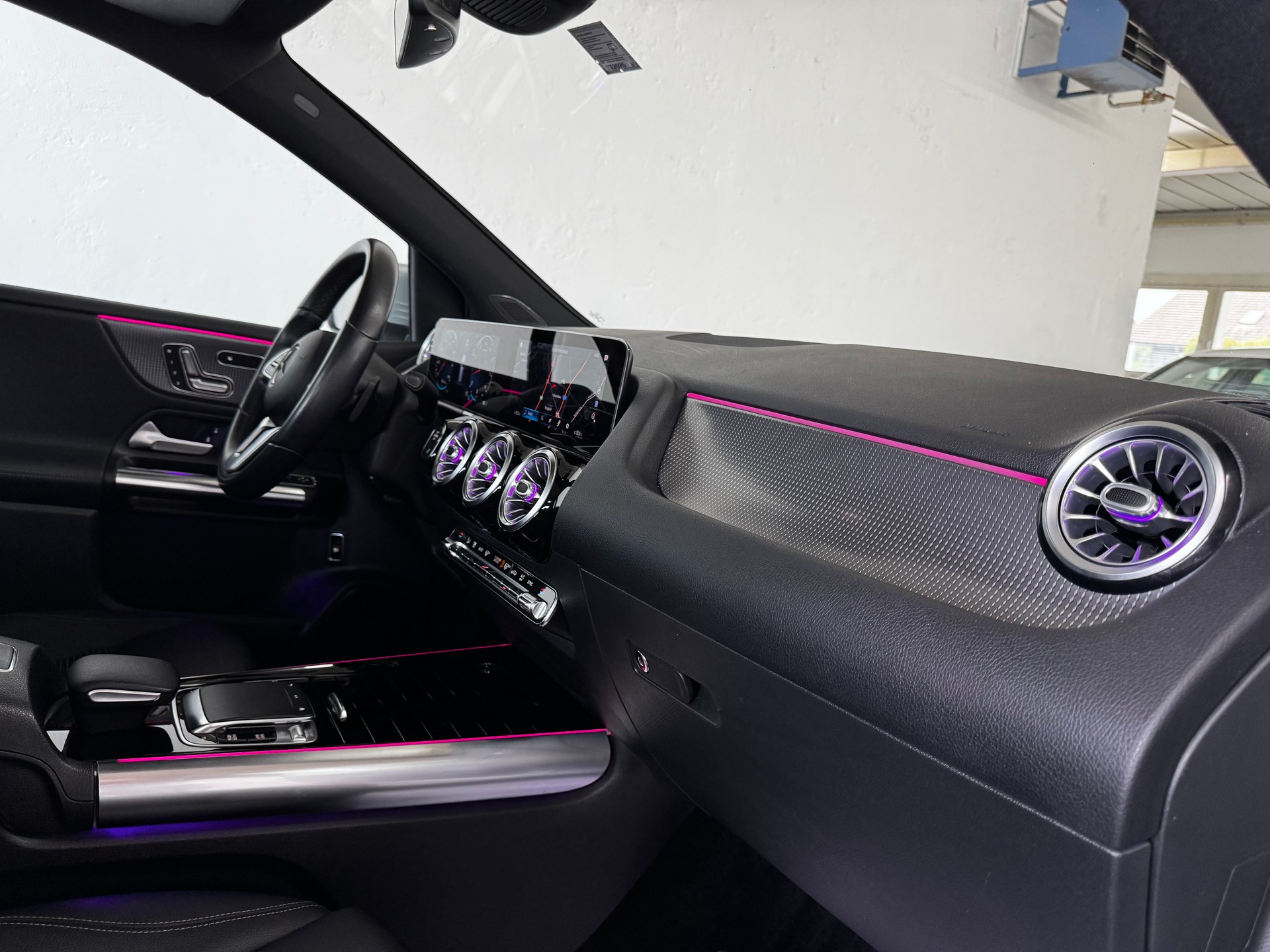 MERCEDES-BENZ B 220 4Matic Progressive 7G-DCT-image-24