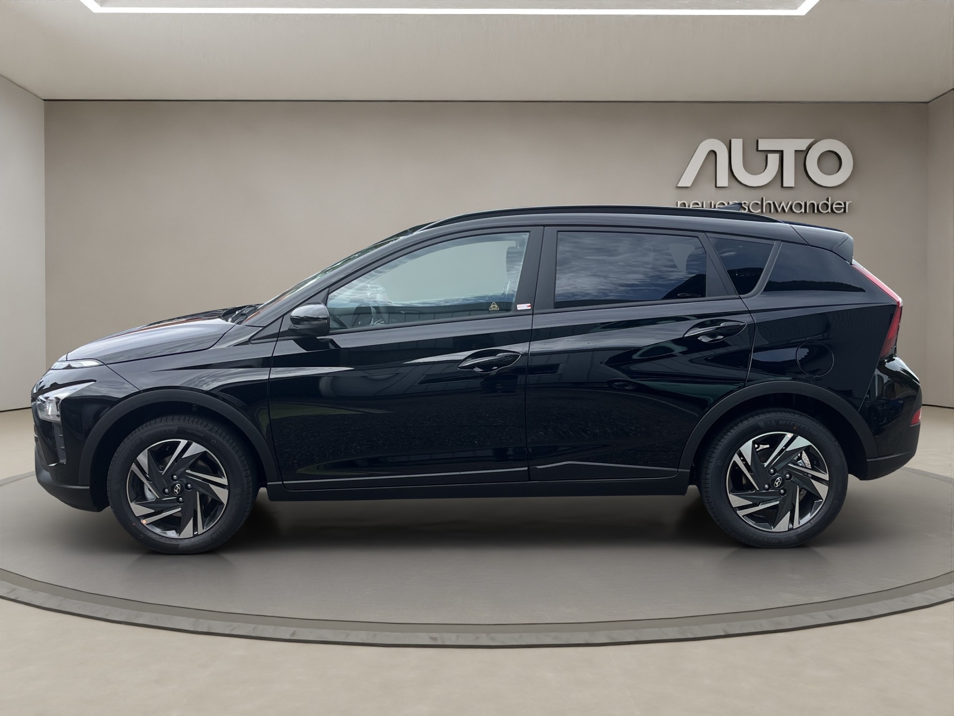 HYUNDAI Bayon 1.0 T-GDi Amplia DCT-showroom-element-3