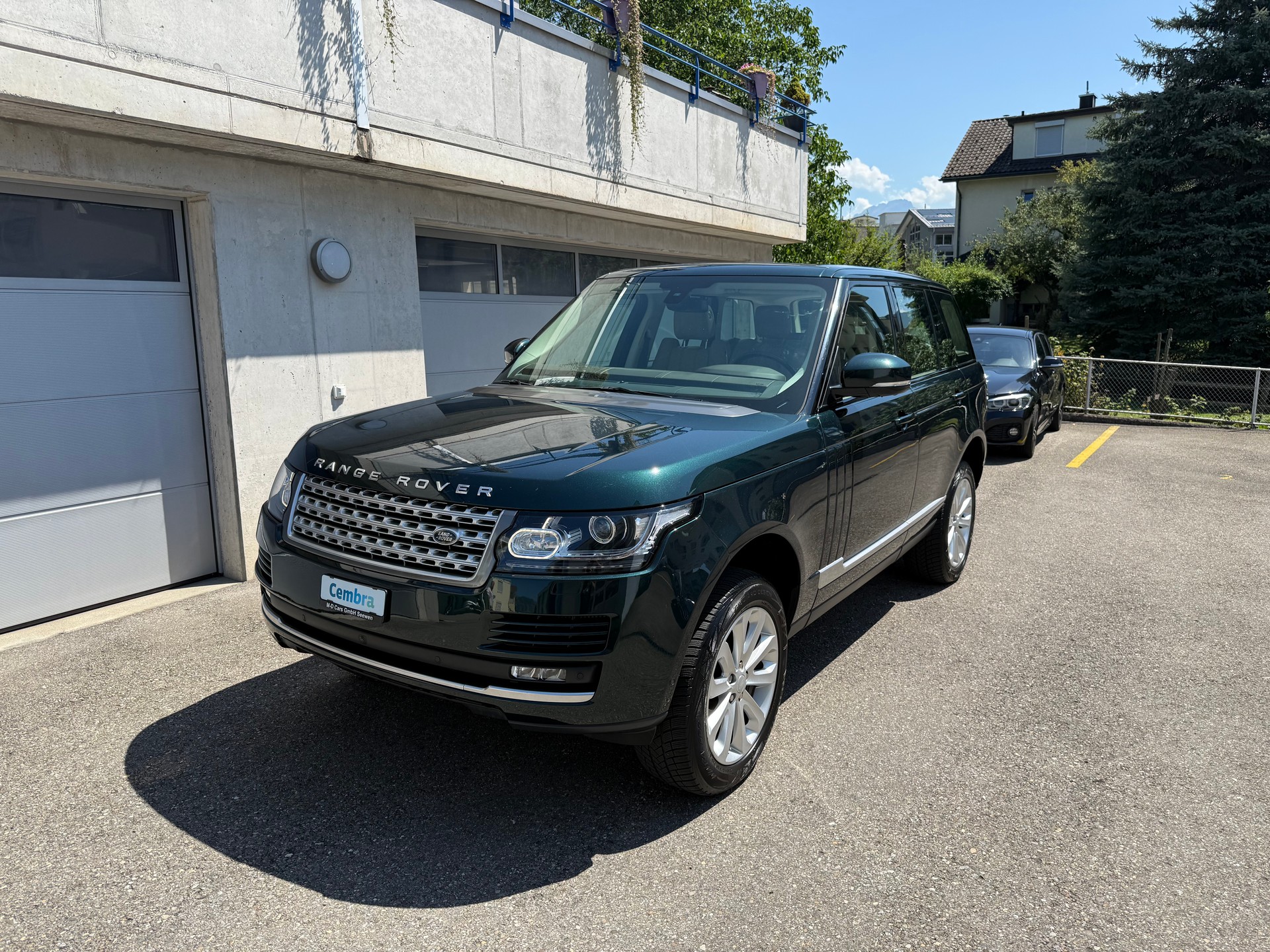 LAND ROVER Range Rover 4.4 SDV8 Vogue Automatic-image-7