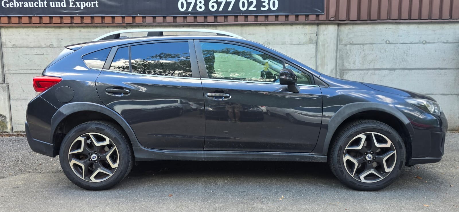 SUBARU XV 2.0 Swiss Plus AWD Lineartronic-image-3