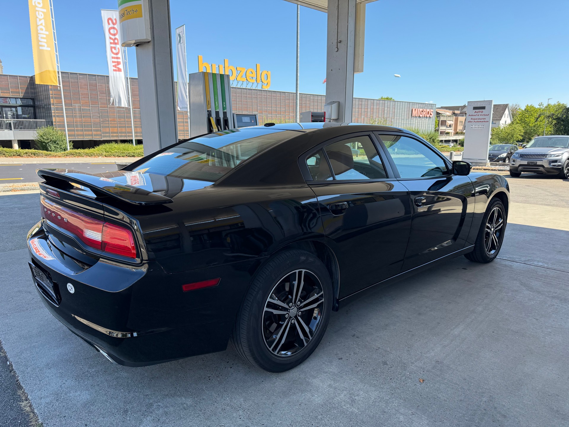 DODGE Charger-image-5