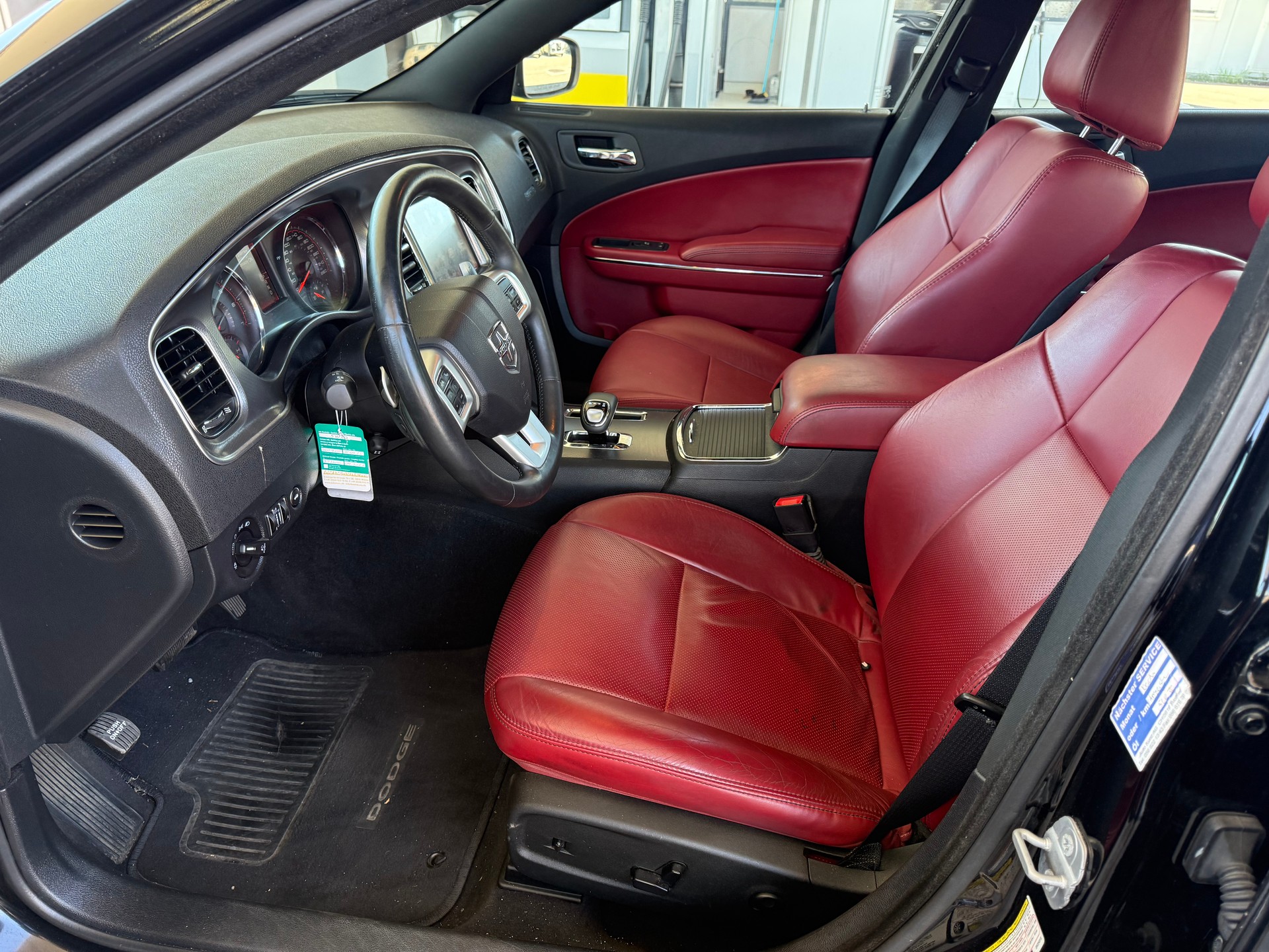 DODGE Charger-image-8