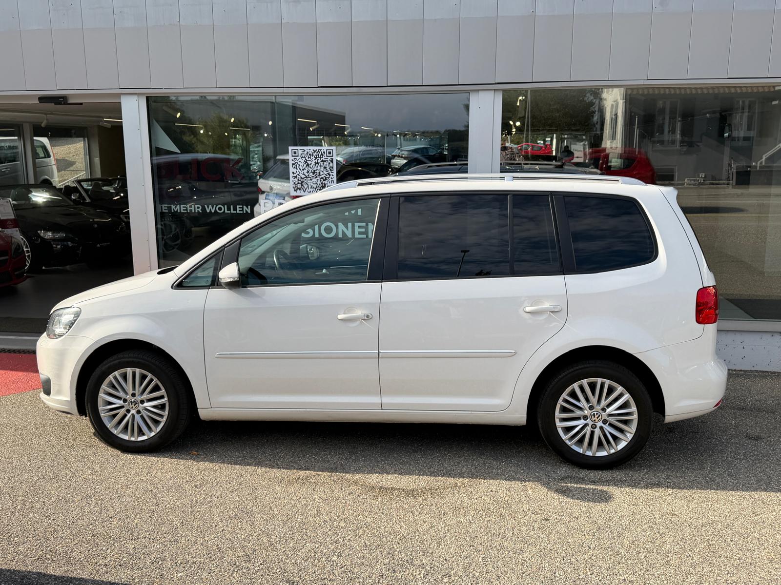 VW Touran 1.6 TDI BlueMotion Technology Highline DSG-image-2