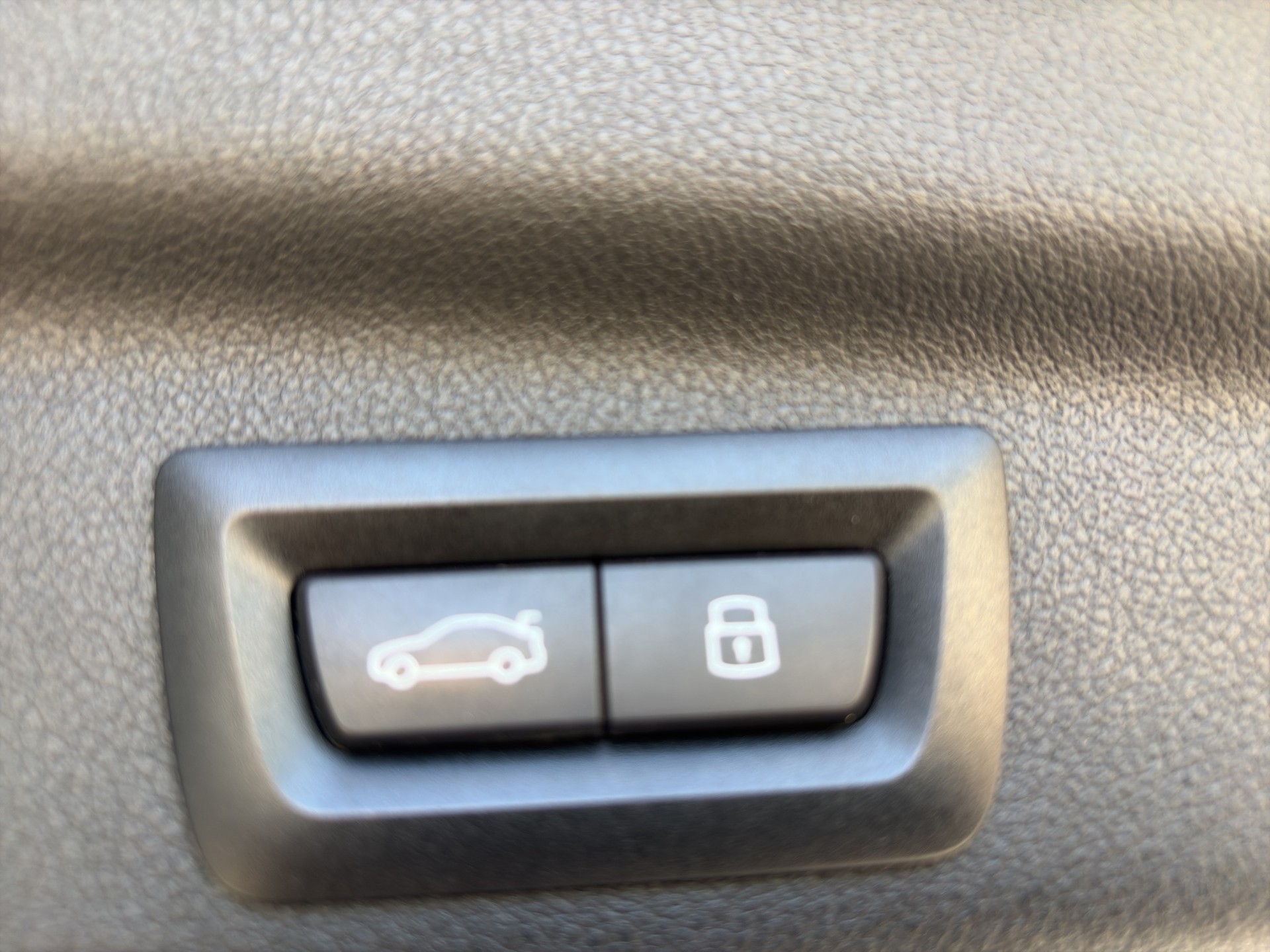 BMW 223d Active Tourer xDrive DKG-image-27