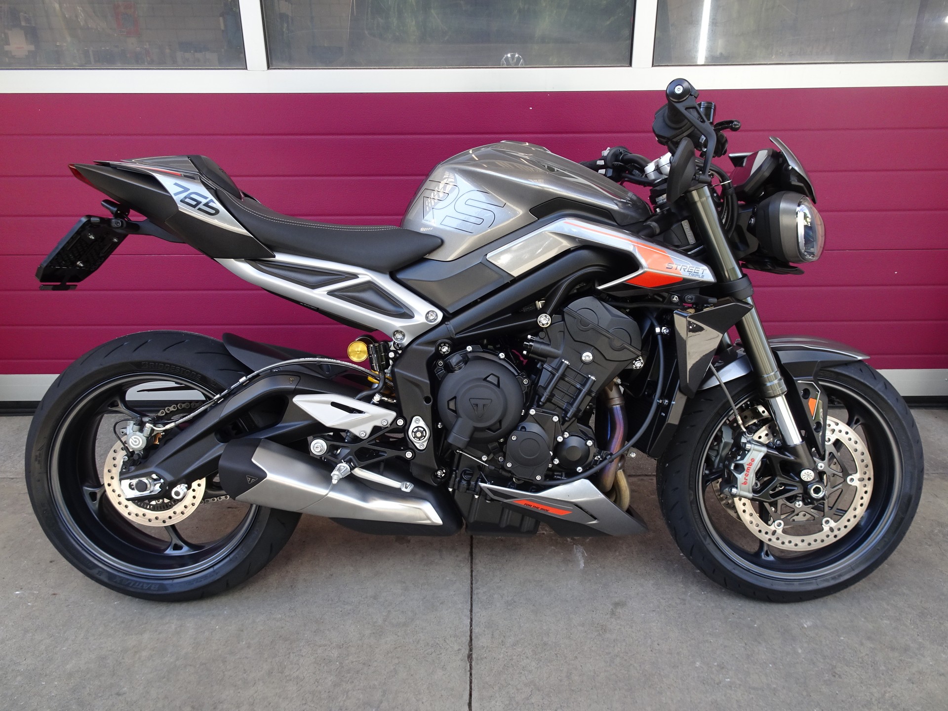 TRIUMPH Street Triple RS 765-image-0