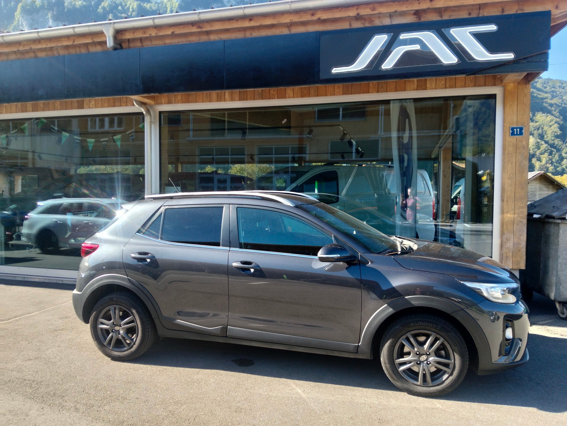 KIA Stonic 1.0 T-GDi-image-2