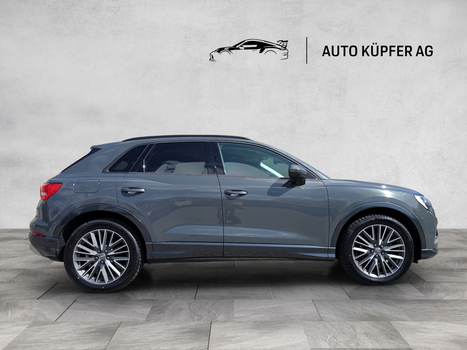 AUDI Q3 35 TFSI advanced S-tronic +AHK 1.8t-showroom-element-3